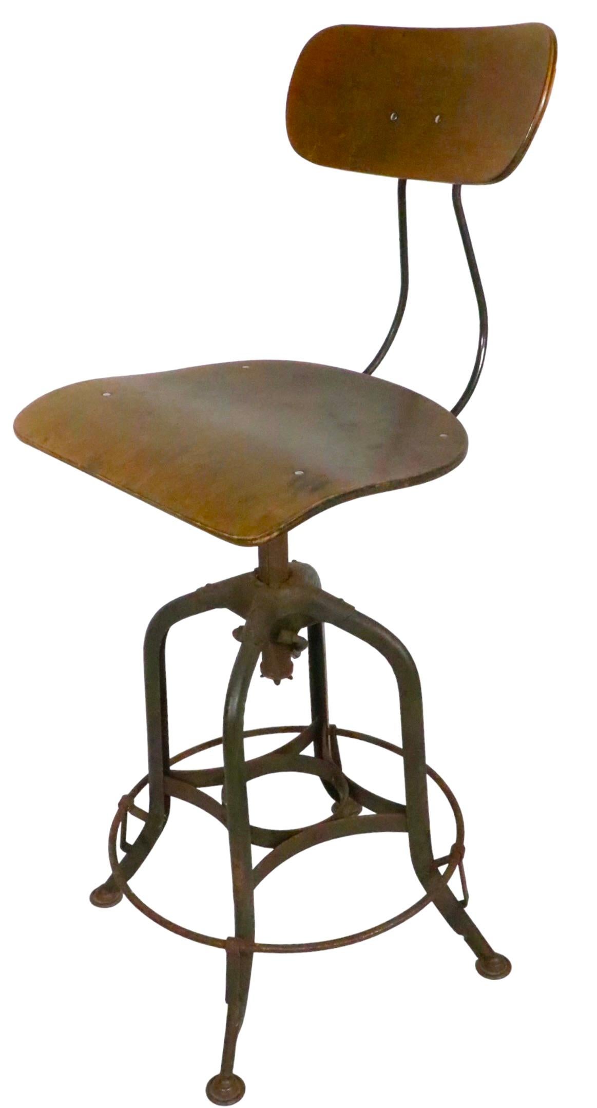 Tabouret industriel Rask Work d'époque des années 1930 par Toledo Furniture Company 5