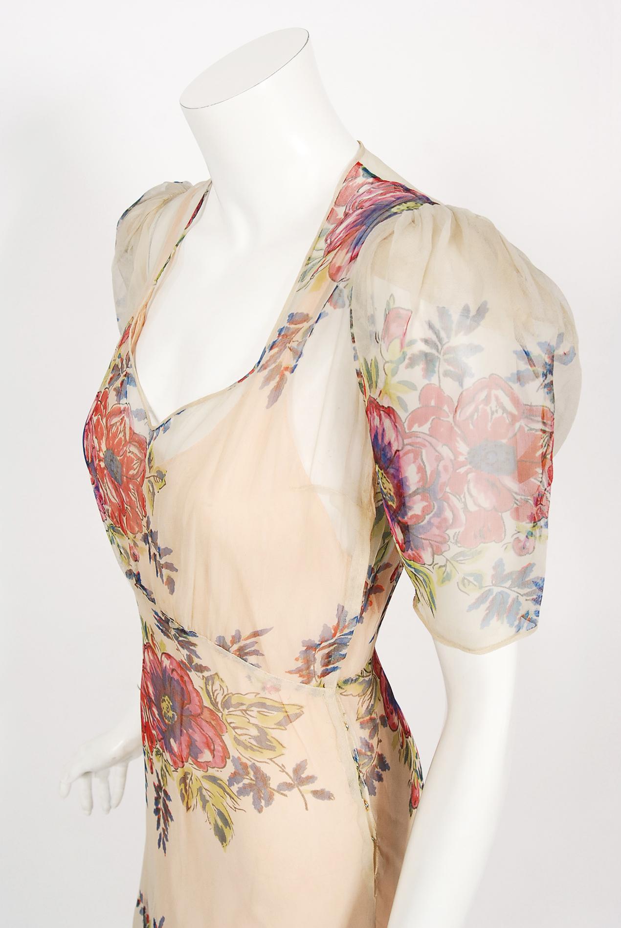 Vintage 1930's Large-Scale Floral Print Nude Silk Puff Sleeve Bias-Cut Gown In Good Condition In Beverly Hills, CA