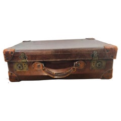 Vintage 1930s Leather Suitcase, British Suitcase, Hotel, B&B Decoration Trunk