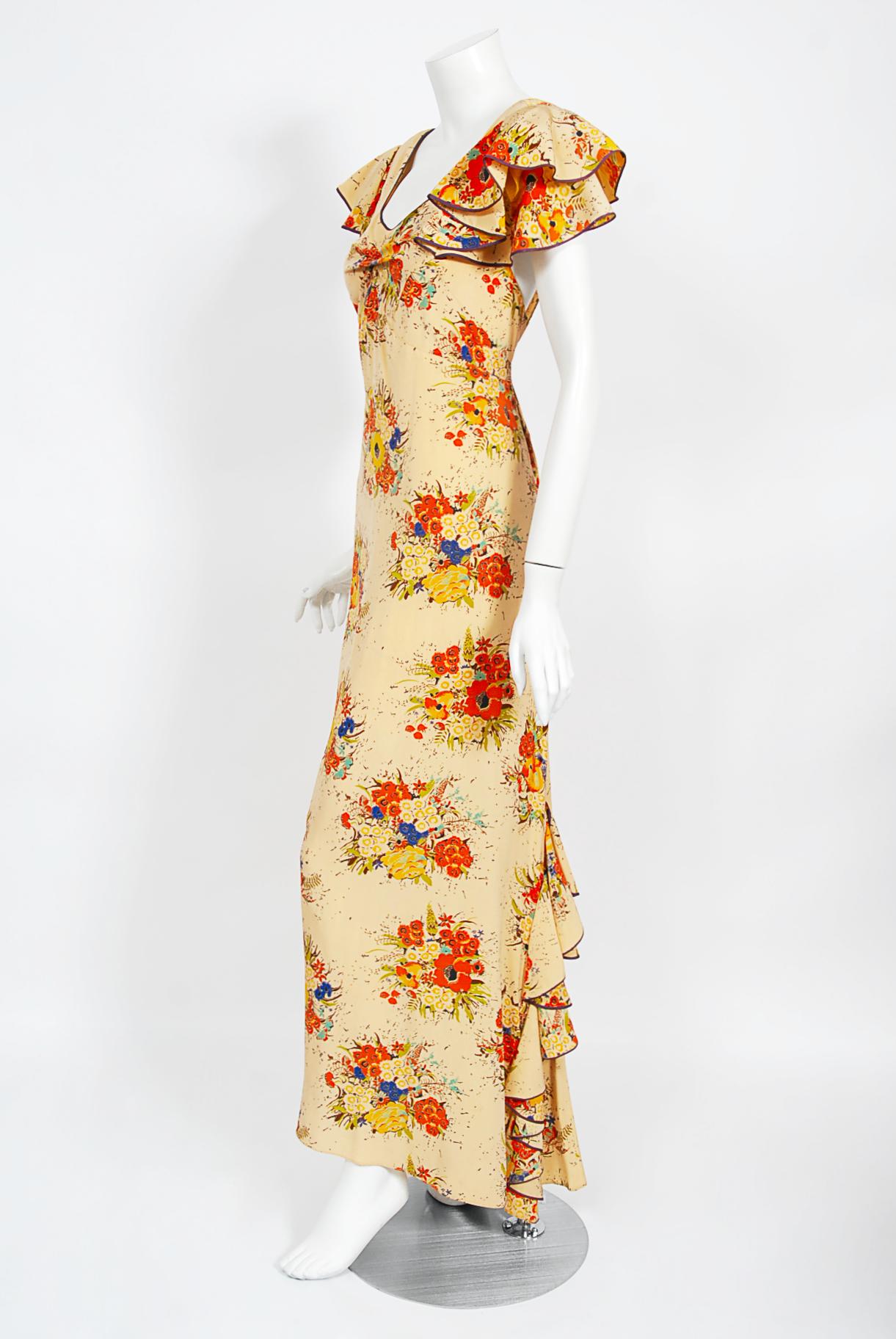 Vintage 1930s Marigold Floral Garden Print Silk Flutter-Sleeve Ruffle Maxi Dress In Good Condition For Sale In Beverly Hills, CA