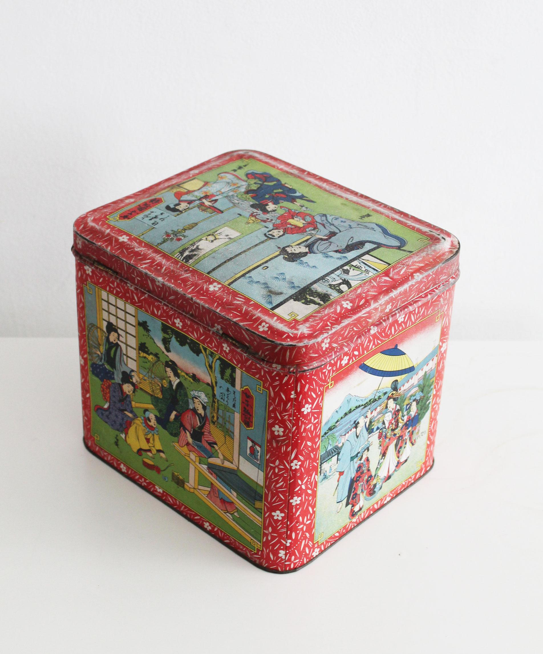 Boîte à café vintage en métal des années 1930 État moyen - En vente à Brno, CZ
