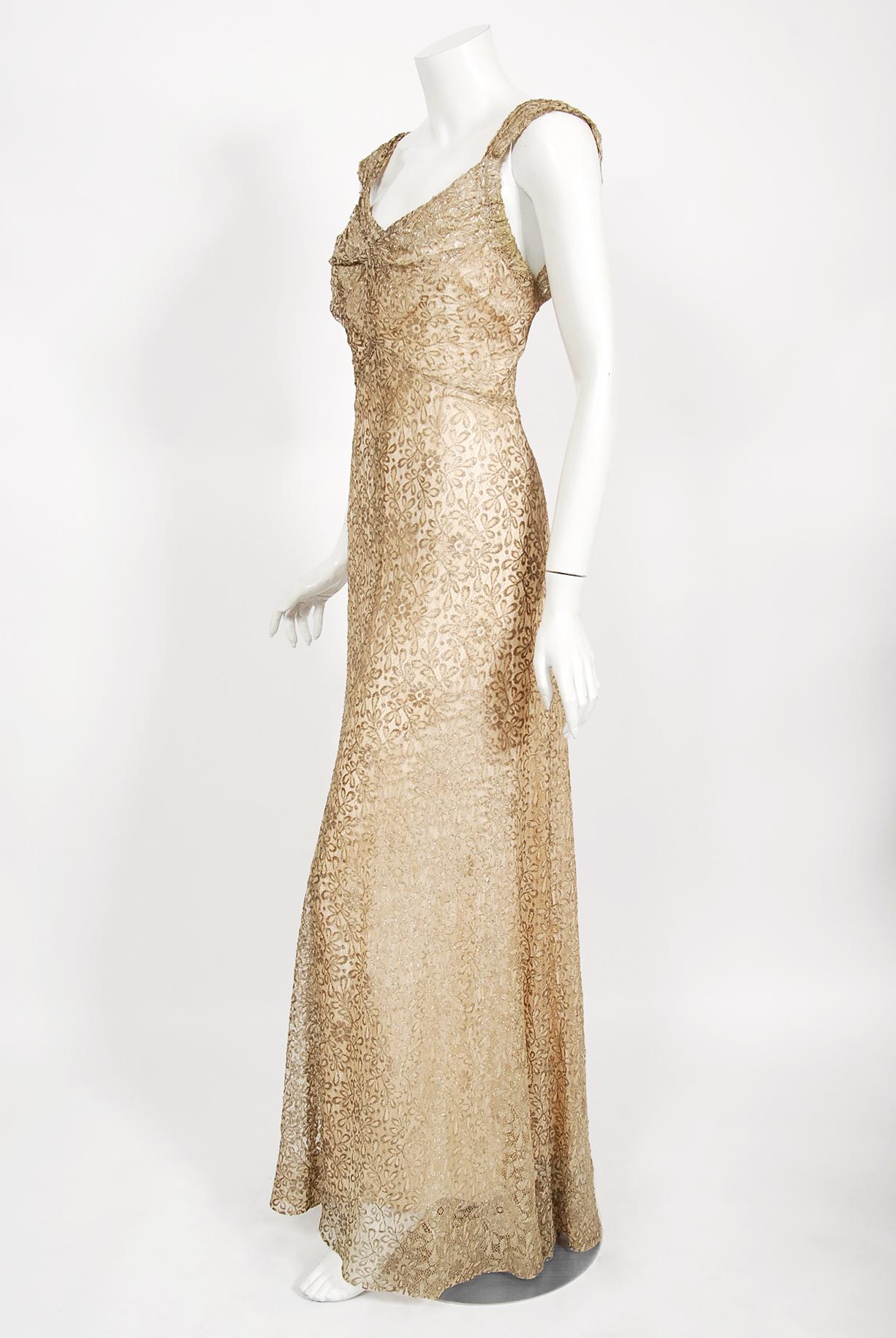 Vintage 1930er Jahre Metallic Gold Lam Spitze Nude Illusion Bias-Cut Old Hollywood Kleid Damen