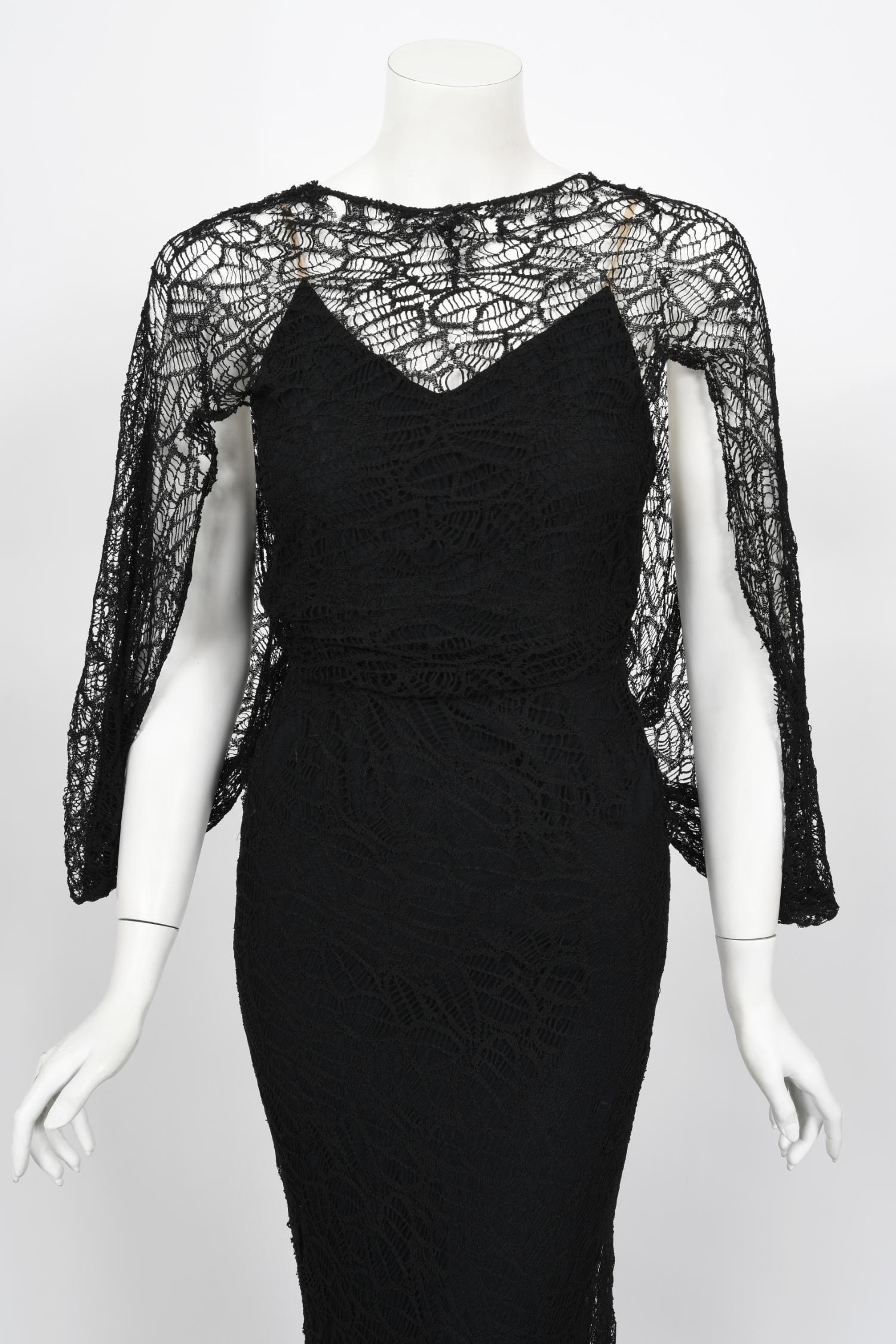 An incredibly rare and absolutely gorgeous Edward Molyneux black leaf-motif lace bias-cut gown dating back to the mid 1930's. This breathtaking museum worth black dress was a custom commission by Eleanor Jerusha Lawler Pillsbury. After a period