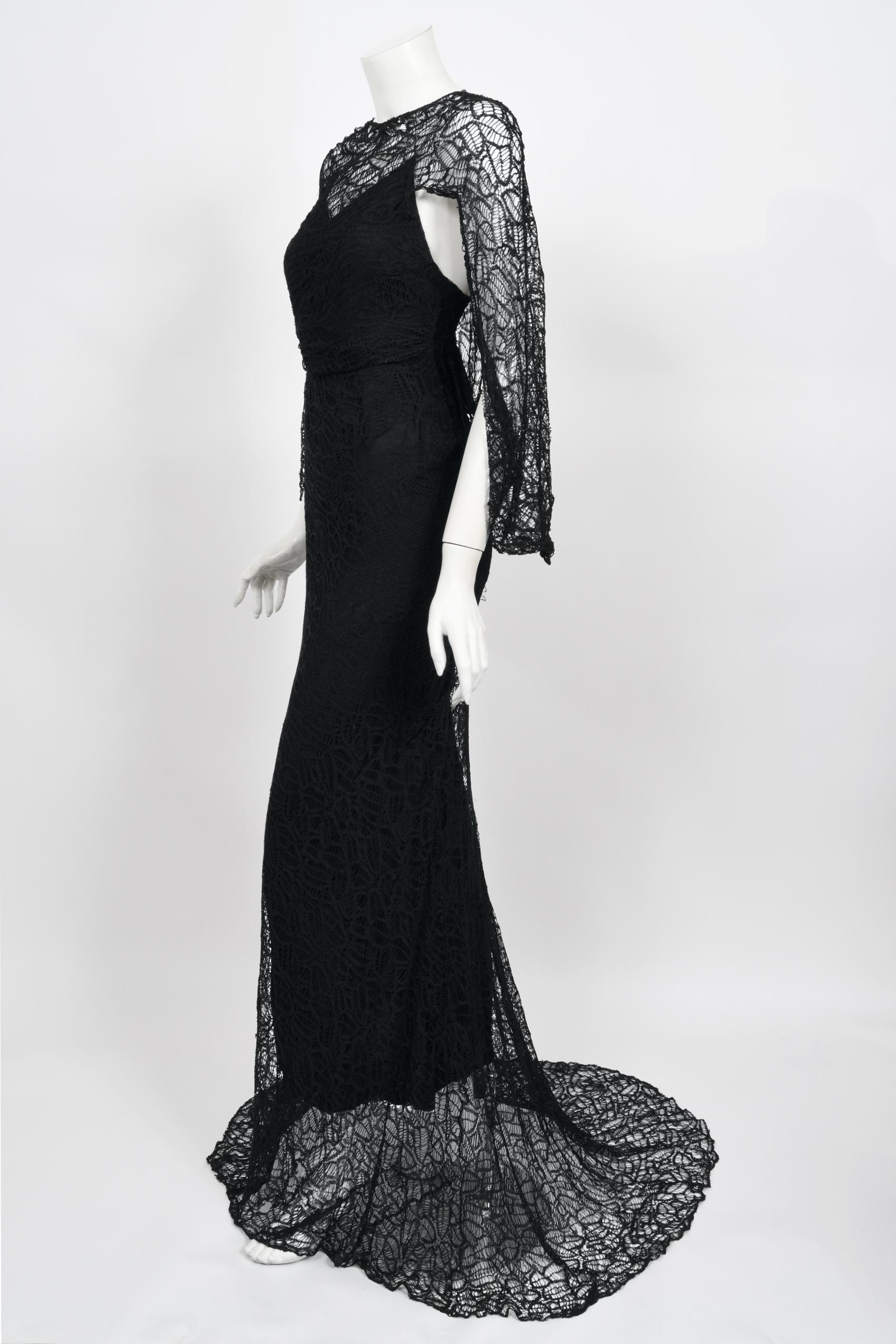 Vintage 1930's Molyneux Haute Couture Black Lace Winged Sleeve Bias-Cut Gown In Good Condition In Beverly Hills, CA