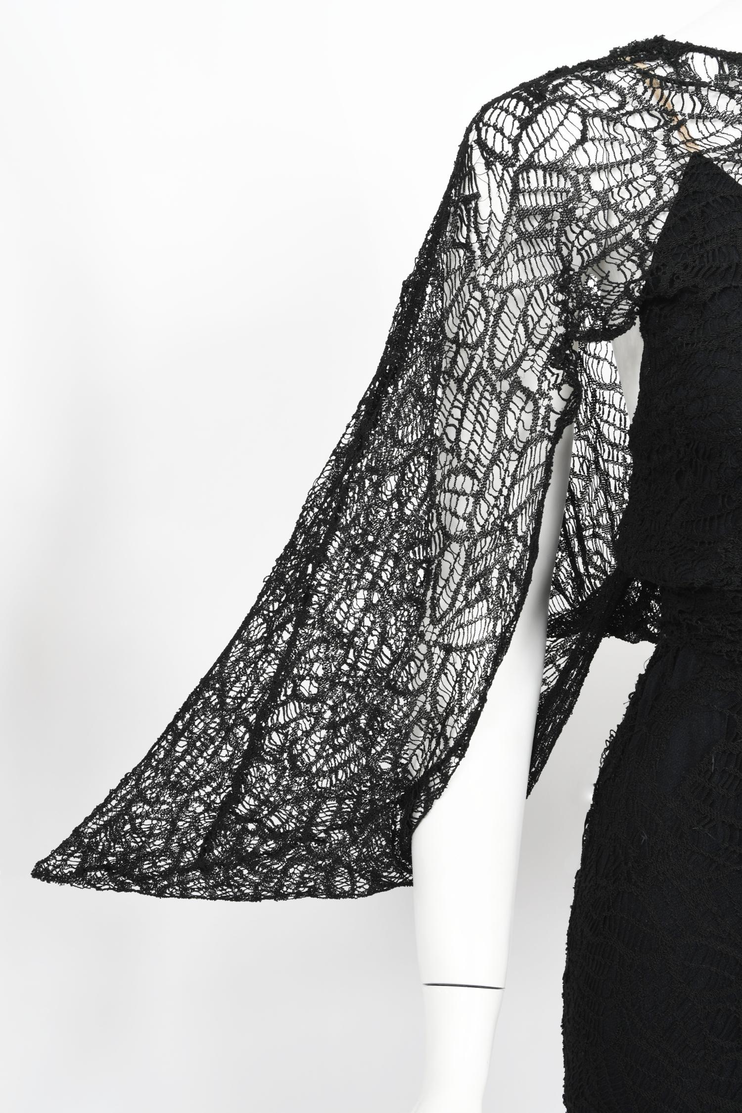 Vintage 1930's Molyneux Haute Couture Black Lace Winged Sleeve Bias-Cut Gown 5