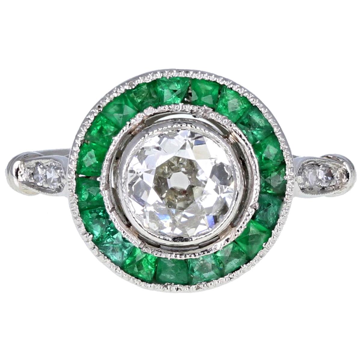 Vintage 1930s Old Cut Diamond Emerald Target Cluster Platinum Ring