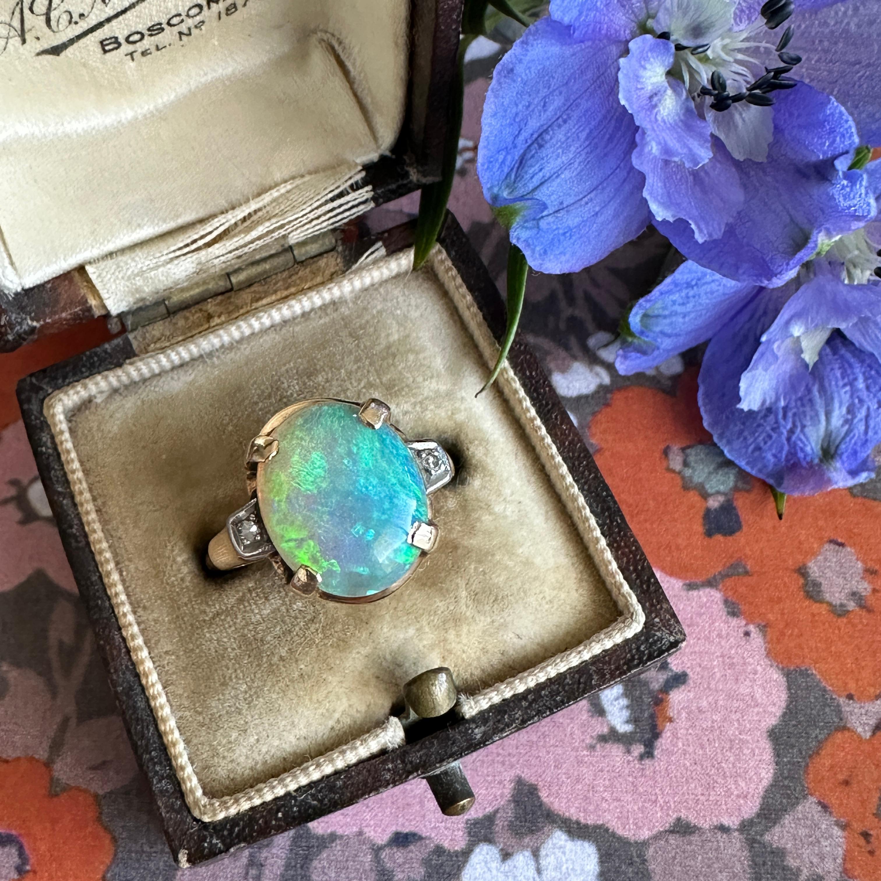 Women's Vintage 1930's Opal Diamond 14K Gold Ring