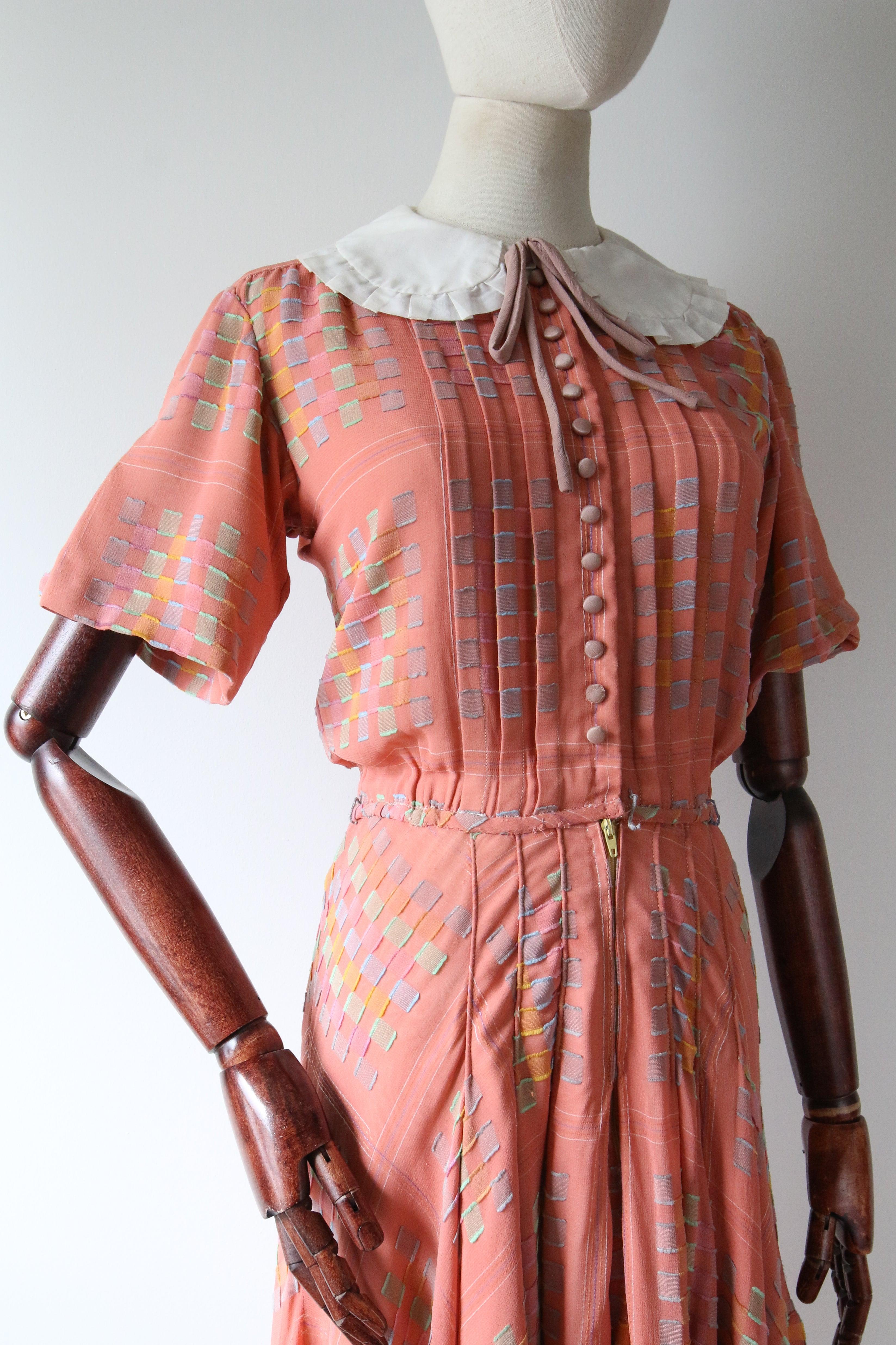 Women's Vintage 1930's pastel pink plaid silk chiffon and cotton collar dress UK 6-8 For Sale