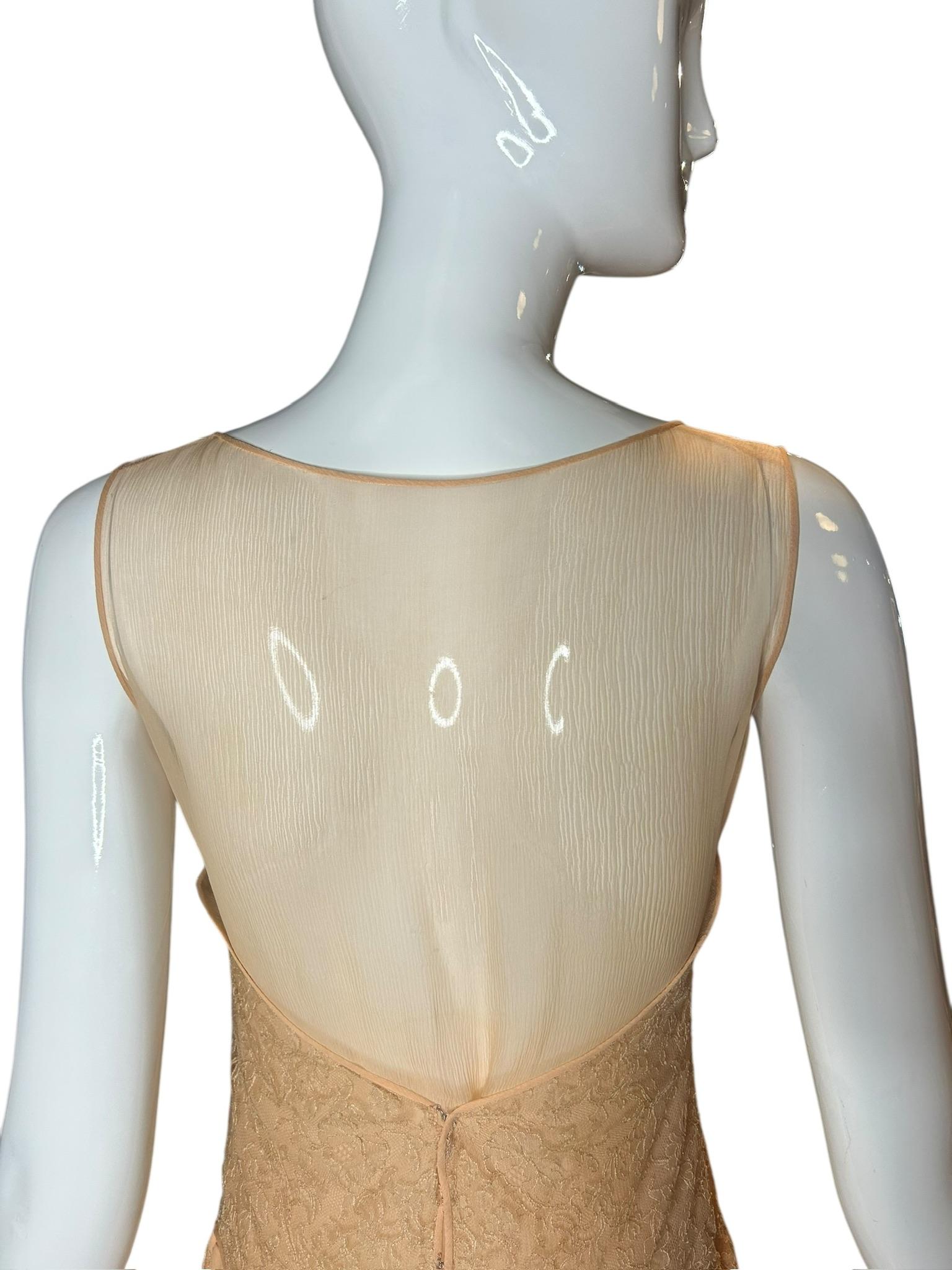 Vintage 1930s Pfirsich Spitze und Seide Chiffon Drop-Waist Abendkleid im Angebot 7