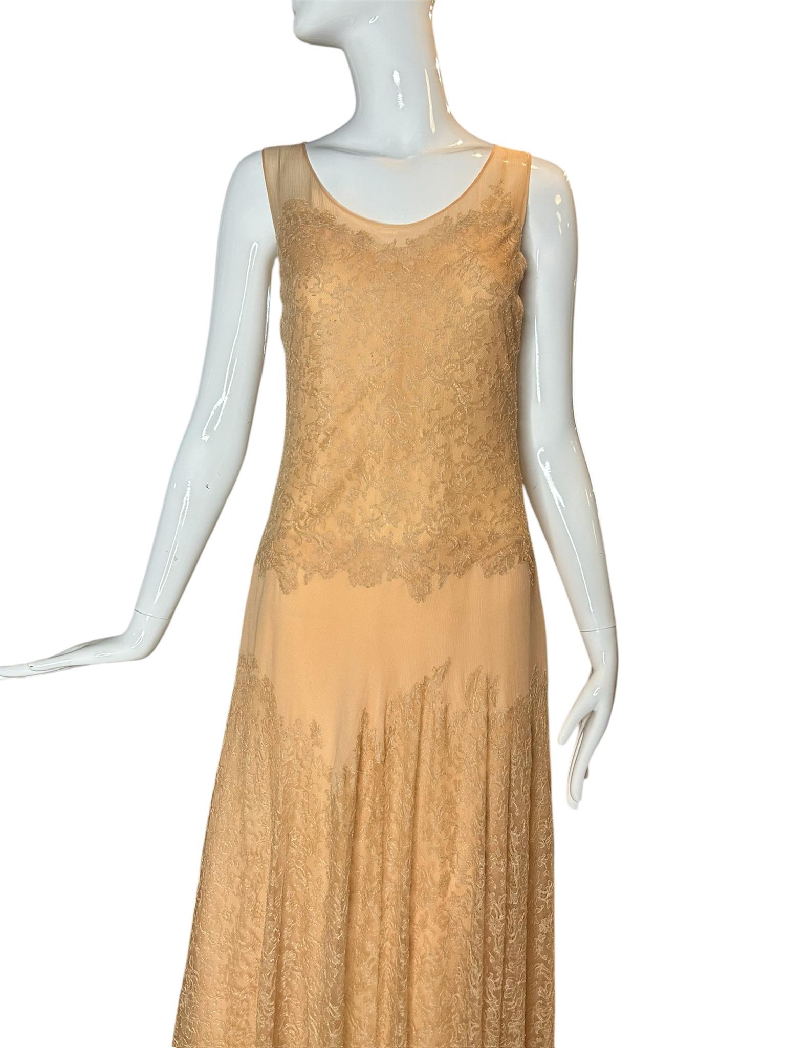 Vintage 1930s Pfirsich Spitze und Seide Chiffon Drop-Waist Abendkleid im Angebot 3