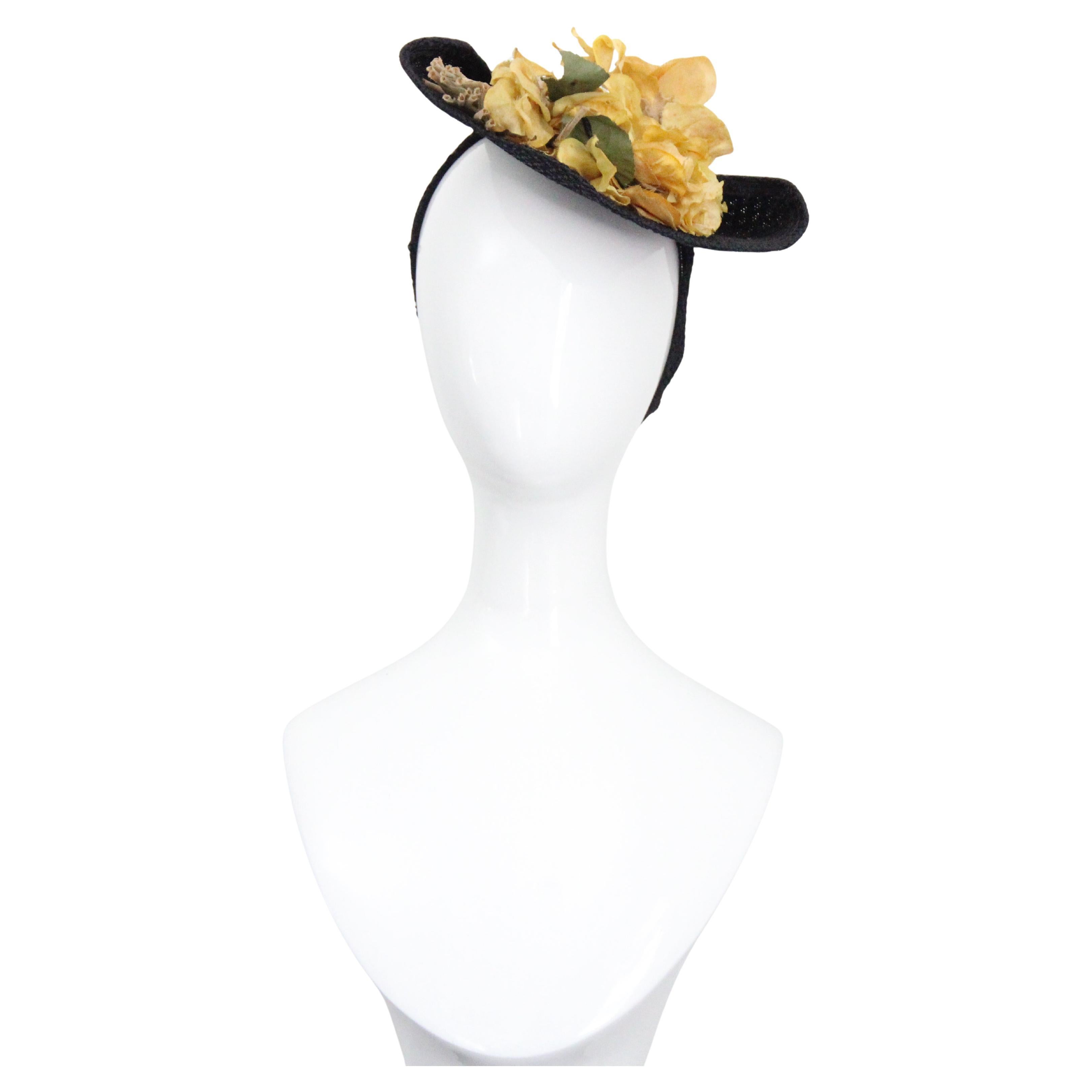 Vintage 1930's Percher Hat black Straw Yellow Floral 1930's Tilt Hat Millinery For Sale