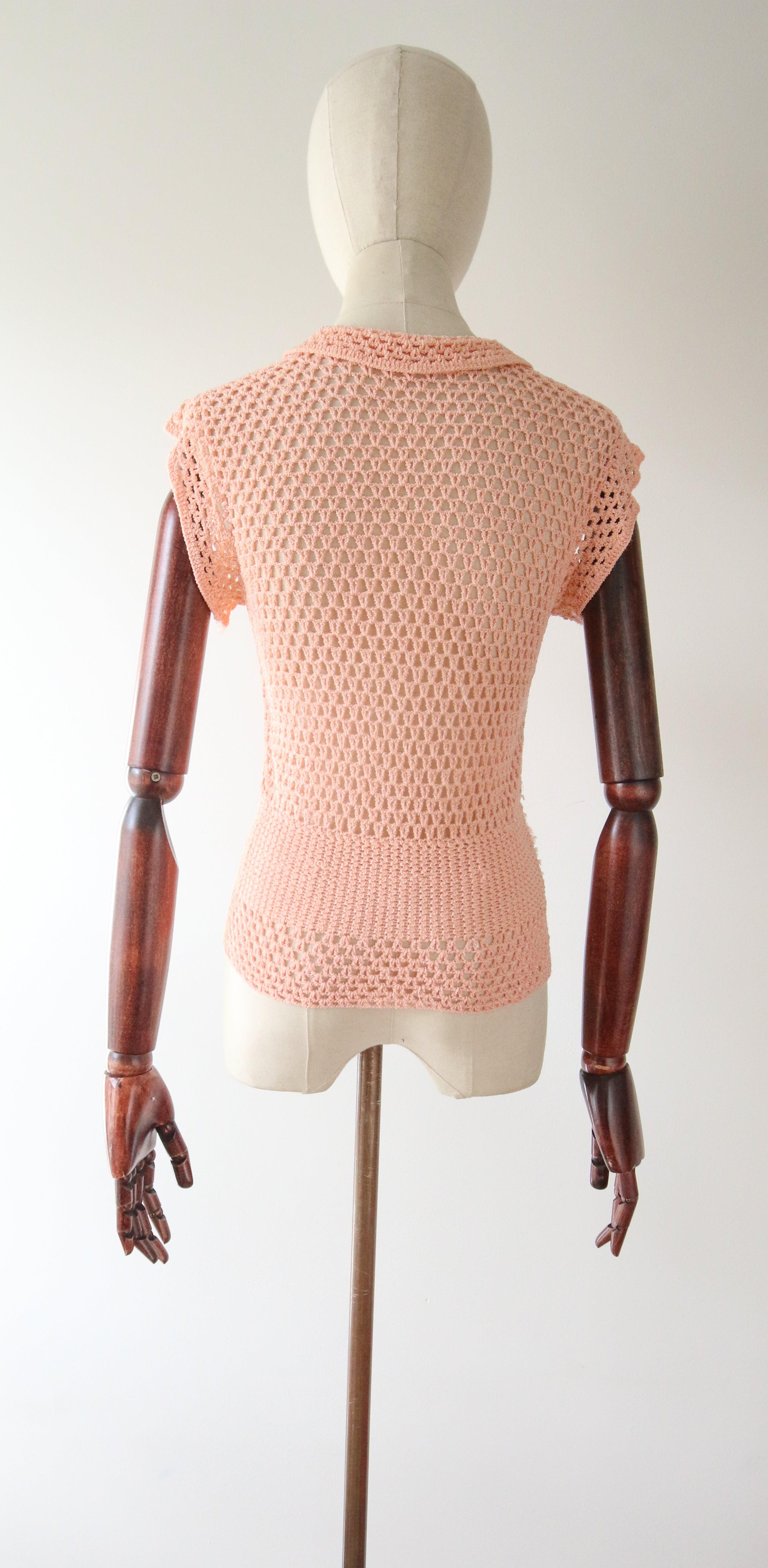 Vintage 1930 rosa rayon uncinetto camicetta aderente 1930 uncinetto top UK 10 US 6 in vendita 2