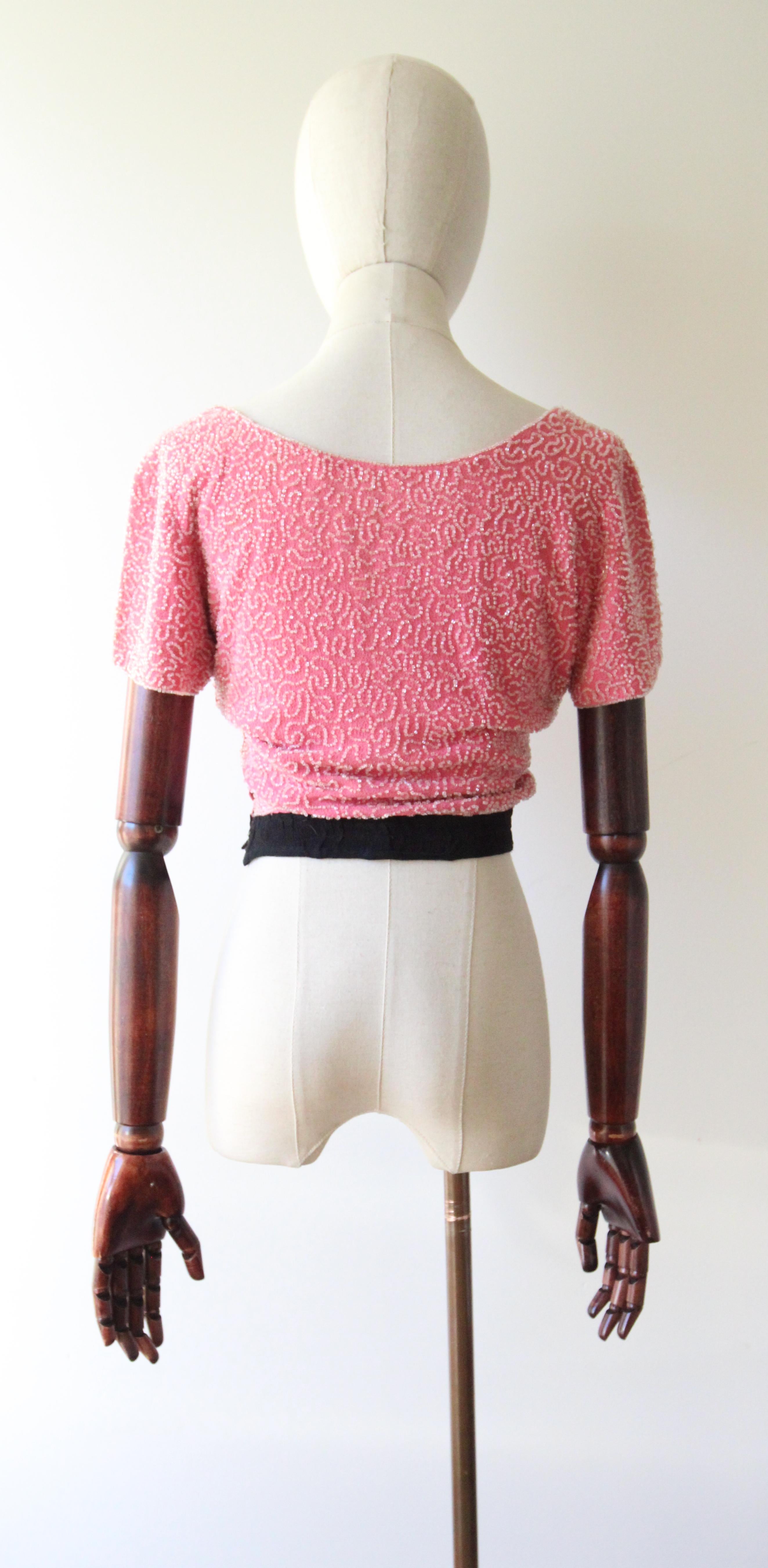 Vintage 1930 Pink Silk Beaded Blouse 1930's Pink Crepe Silk Beaded Top UK 6 in vendita 3