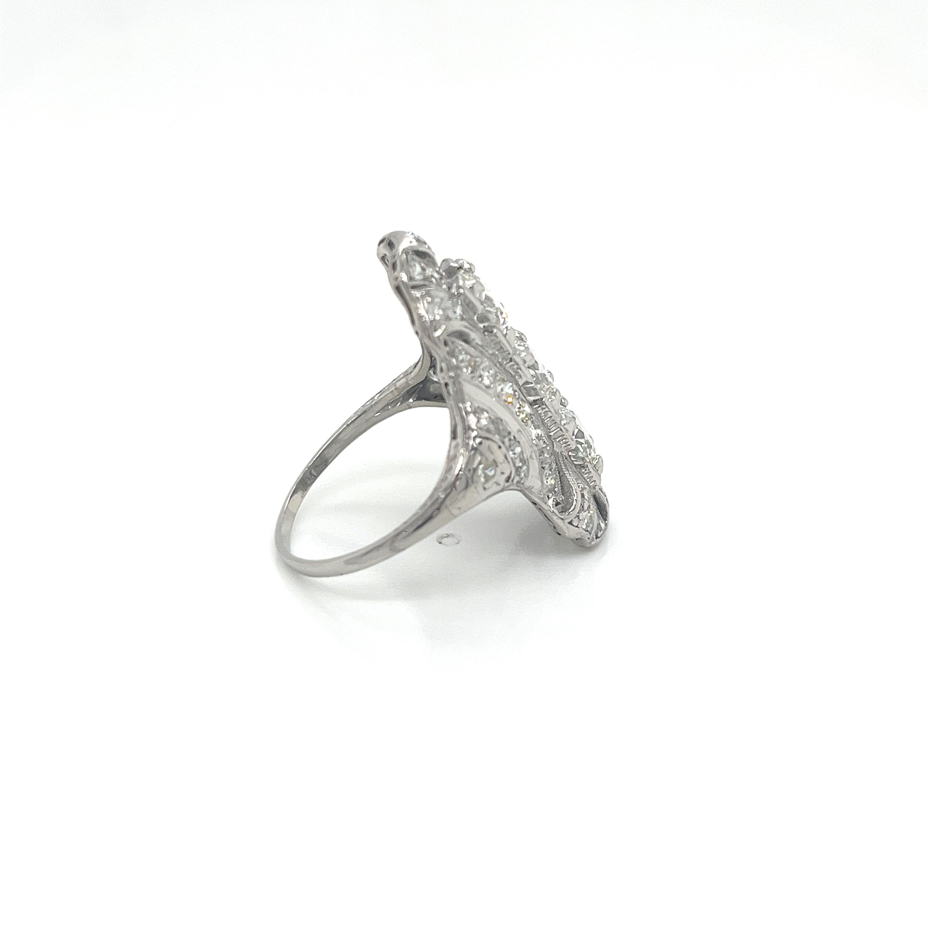 Vintage 1930's Platinum 3 Stone Diamond Dinner Ring In Good Condition For Sale In Boston, MA