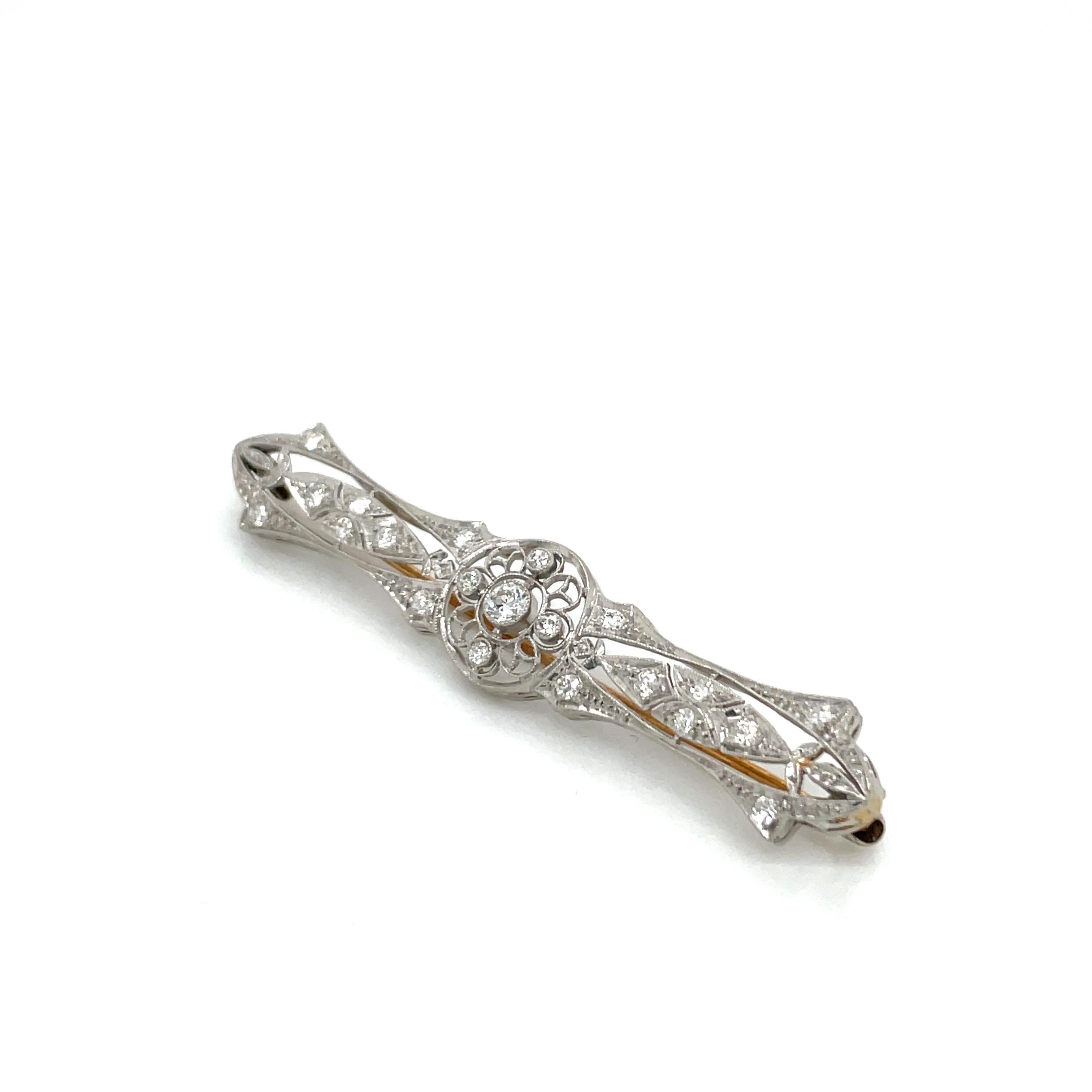Platin Art Deco Diamant-Anstecknadel, Vintage 1930er Jahre (Alteuropäischer Schliff) im Angebot