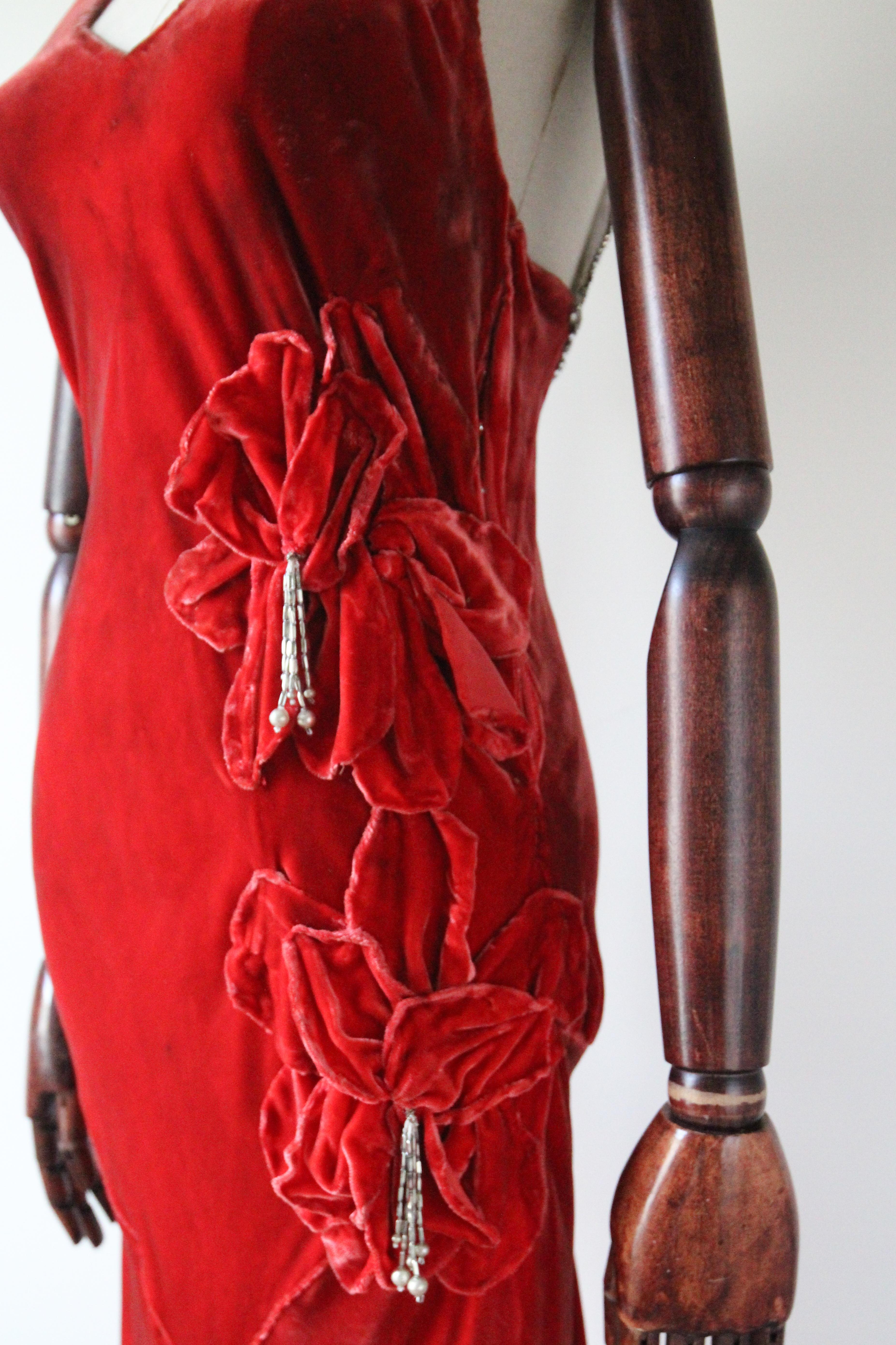 Vintage 1930's red silk velvet floral bias cut evening dress UK 8-12 US 4-8 4