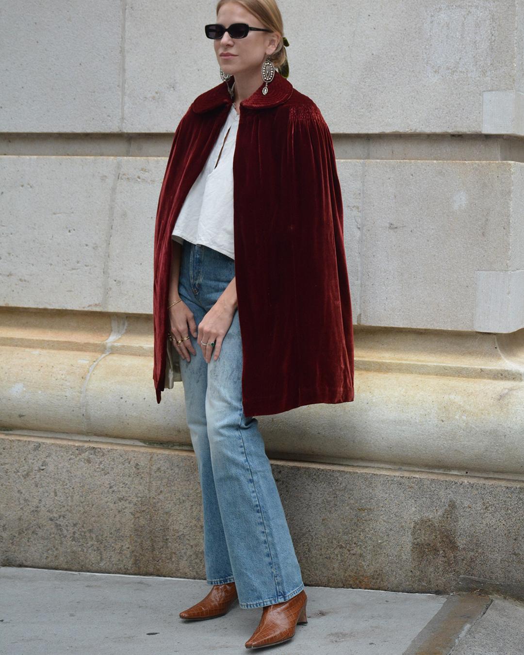 Vintage 1930s Red Velvet Cape For Sale 4