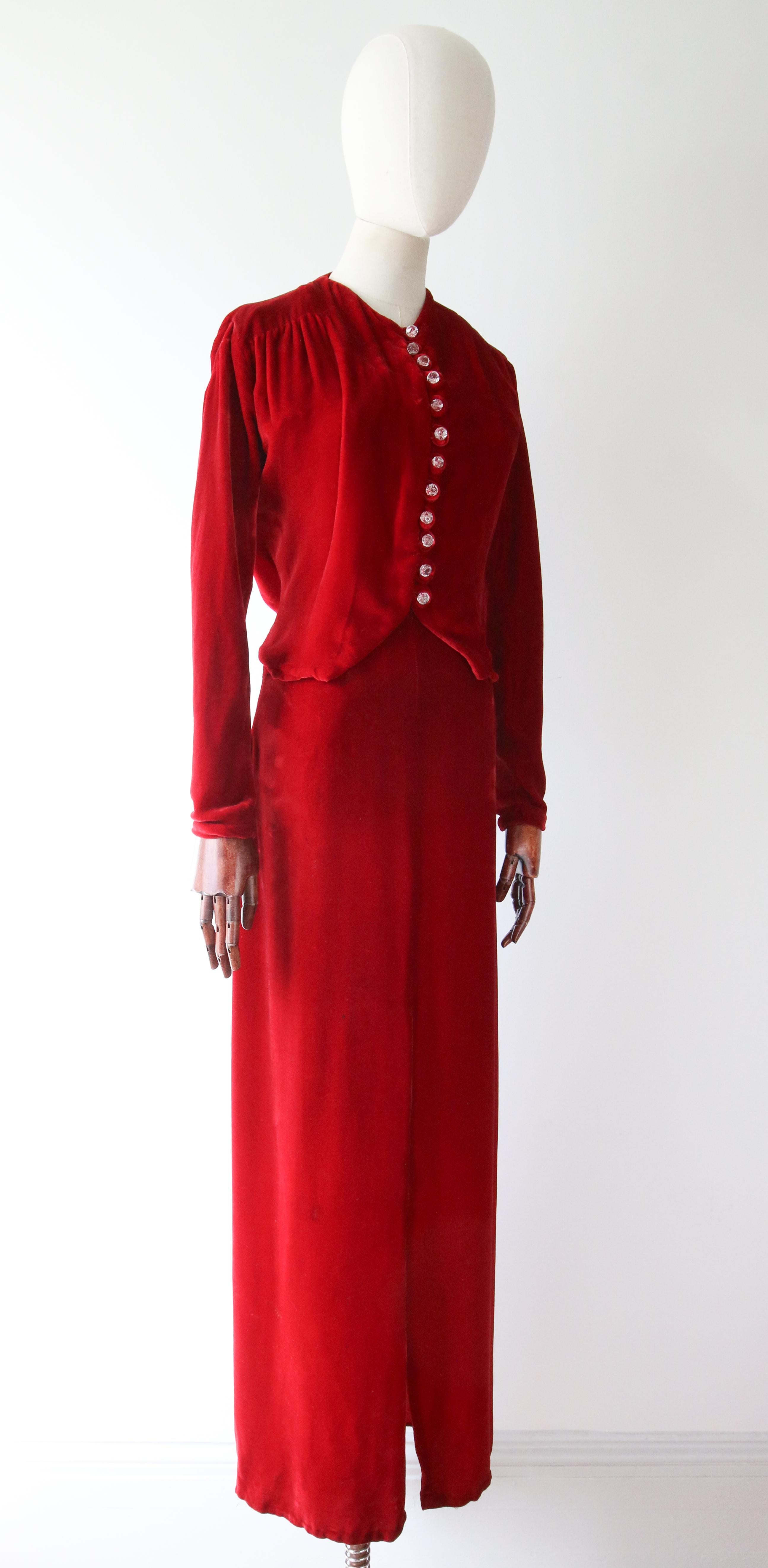 Vintage 1930's red velvet dress and jacket 1930's bias cut UK 6- 8 US 2-4 For Sale 7