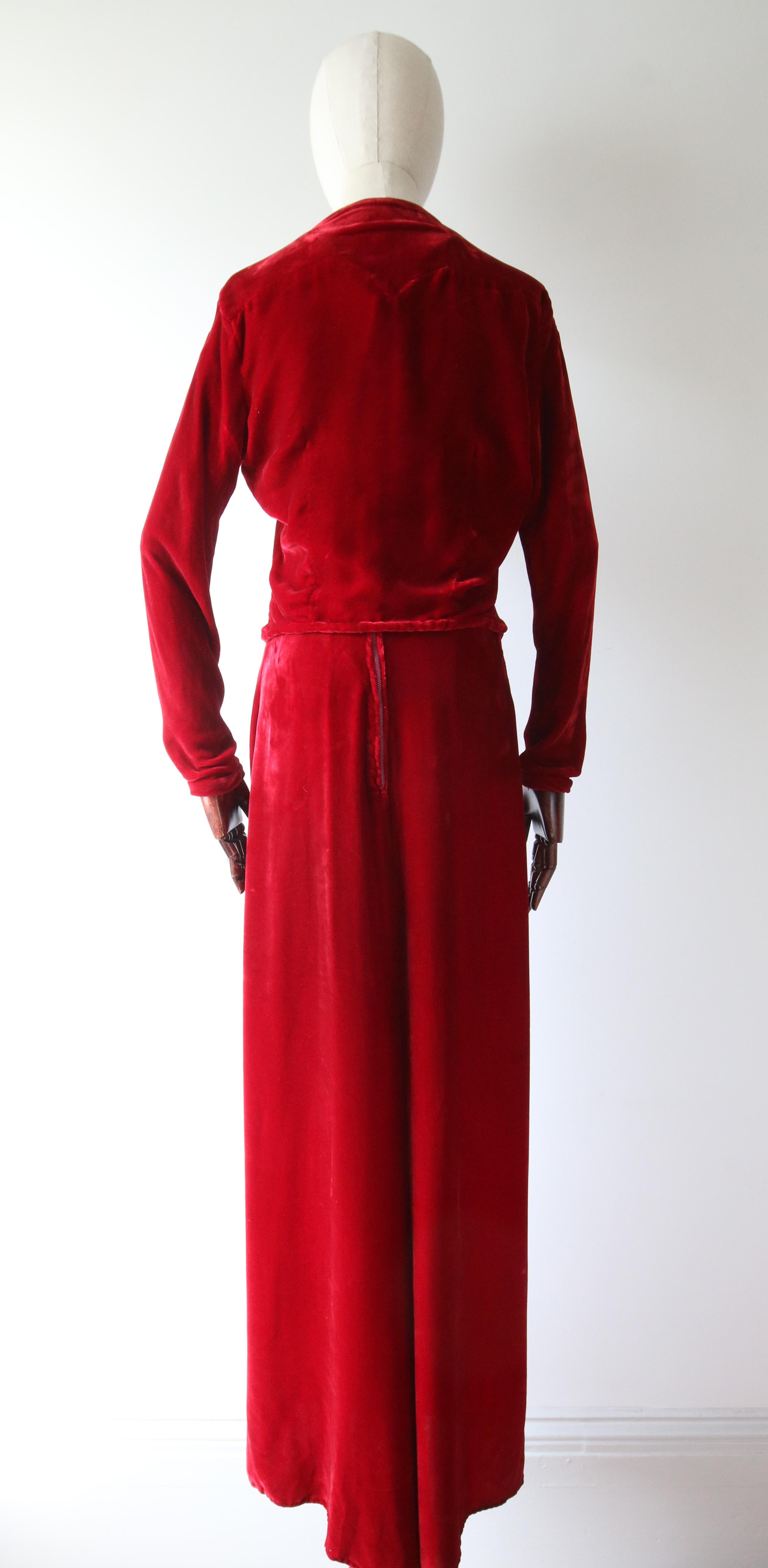 Vintage 1930's red velvet dress and jacket 1930's bias cut UK 6- 8 US 2-4 For Sale 11