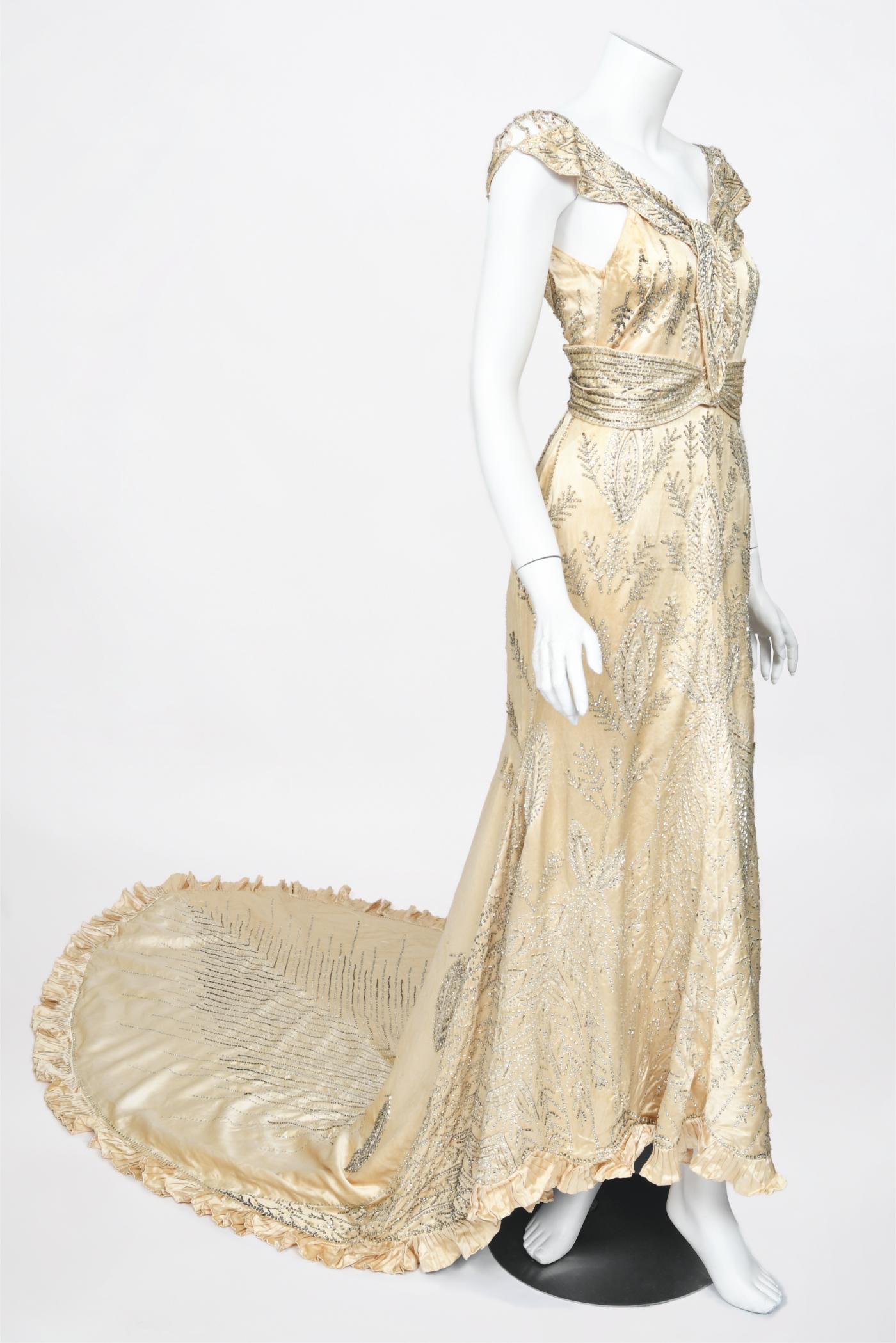 Vintage 1930's Rhinestone Beaded Candlelight Silk Trained Old Hollywood Gown For Sale 8
