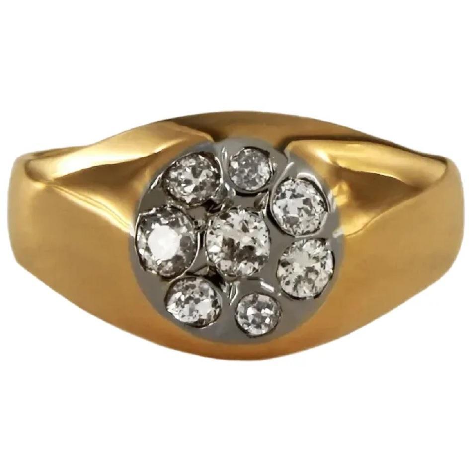 Vintage 1930's Ring in 14K Rose Gold In Excellent Condition For Sale In New York, NY