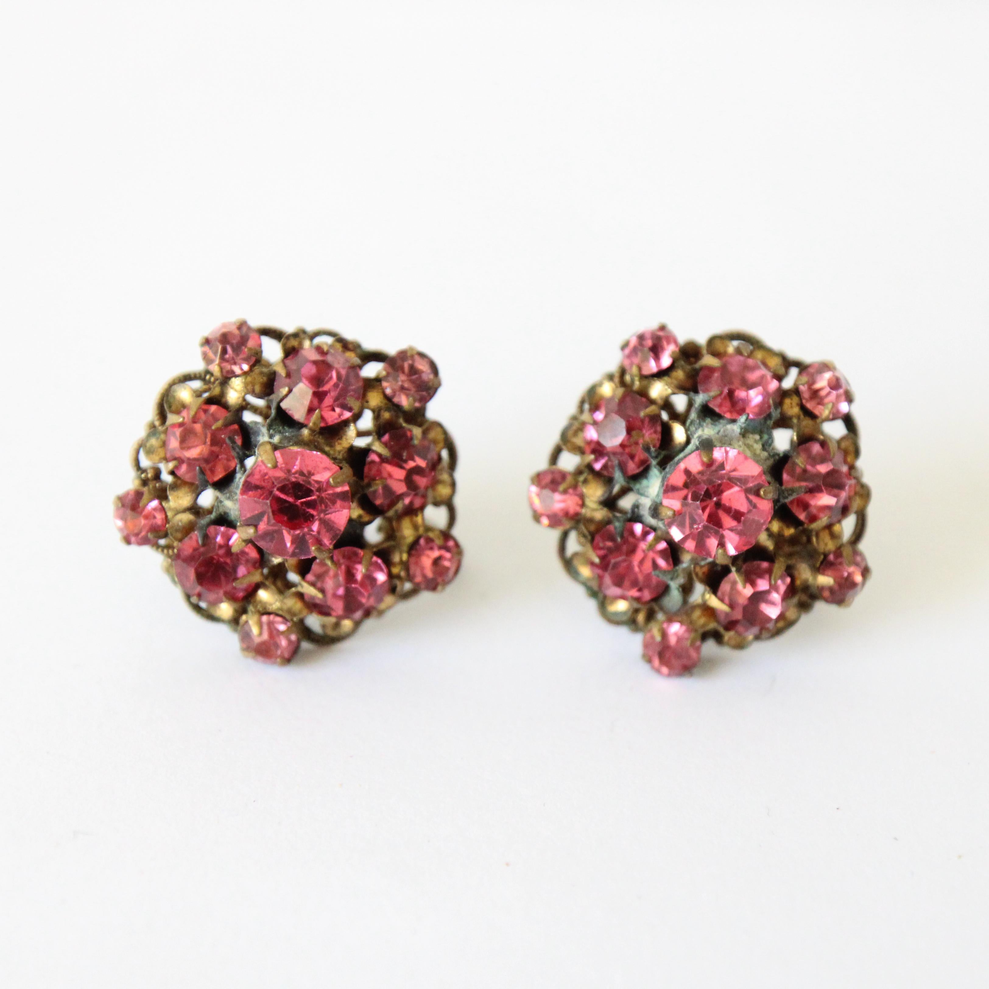 Pendientes de rosca con brillantitos vintage de los años 30 Pendientes rosas originales de los años 30 Art Decó en venta