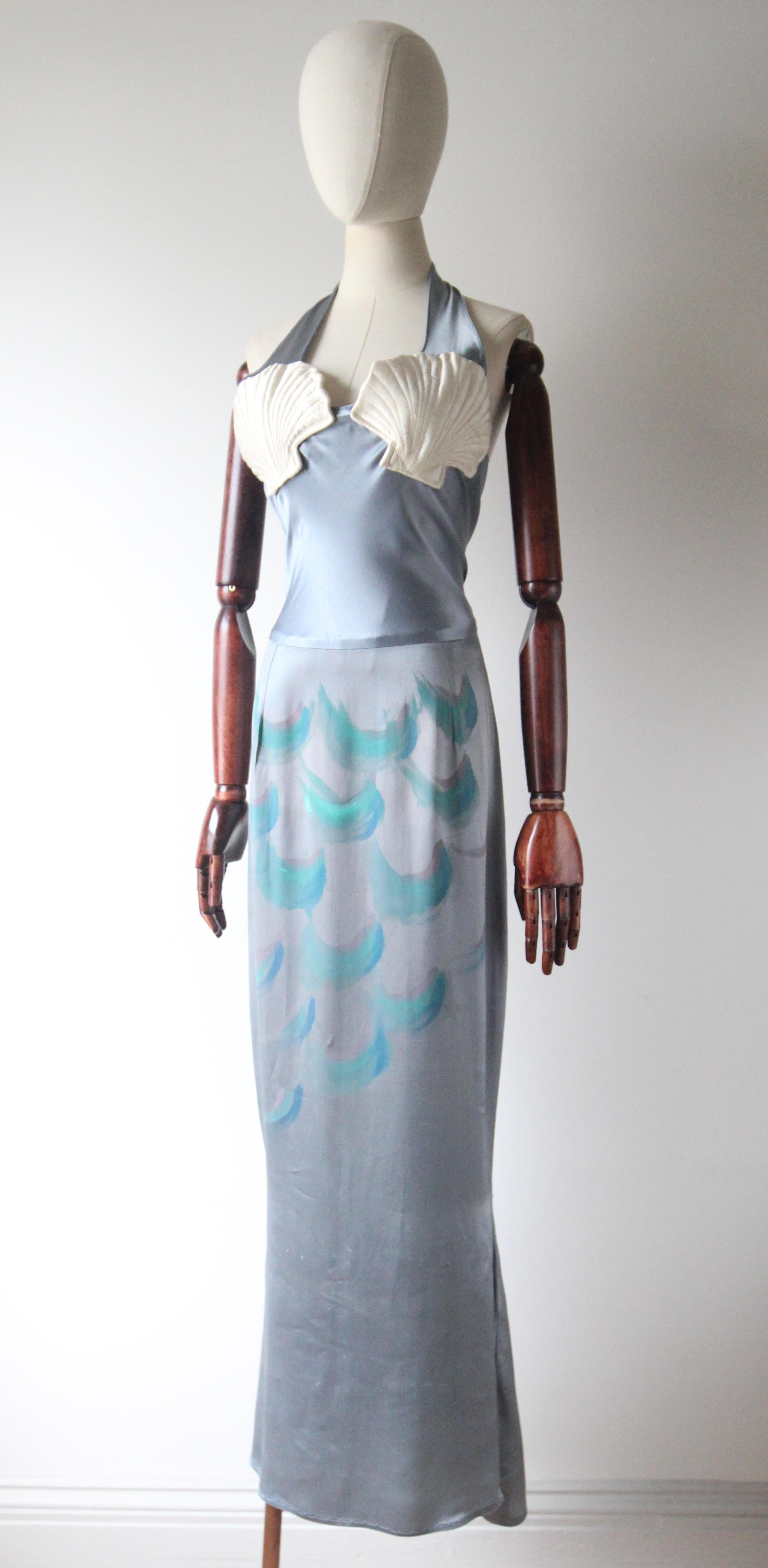 Vintage 1930's Silk Painted Mermaid Dress Halter Neck Sea Shell Dress UK 10 US 6 In Good Condition For Sale In Cheltenham, GB