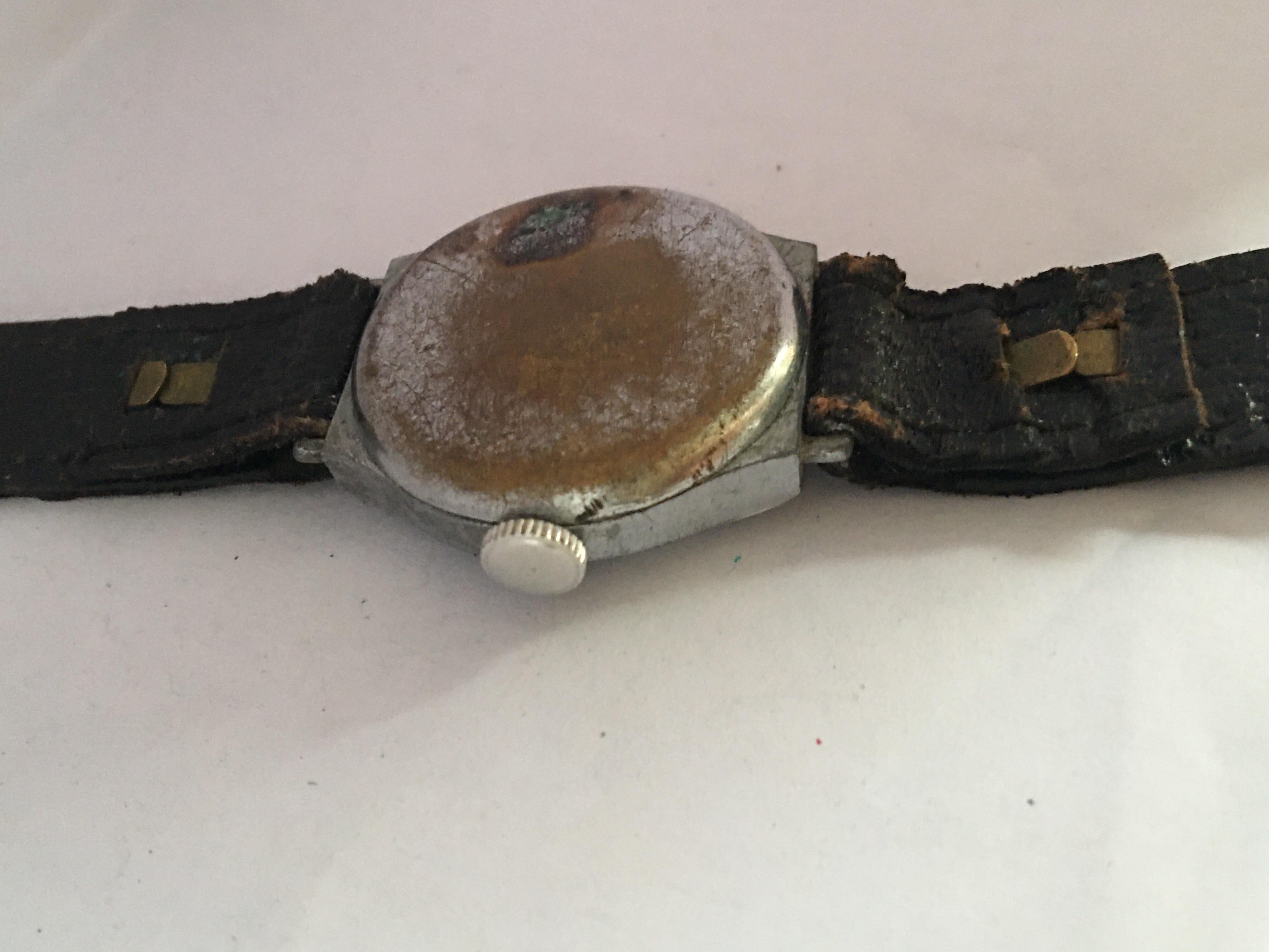Vintage 1930s Silver Plated Black Dial Swiss Mechanical Watch For Sale 6