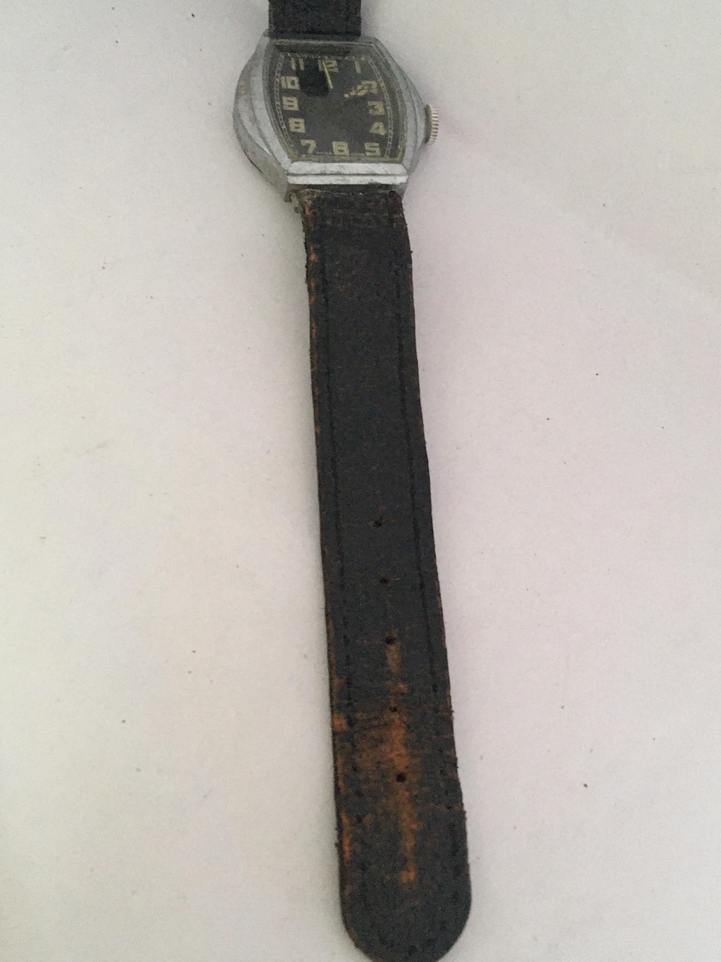 Vintage 1930s Silver Plated Black Dial Swiss Mechanical Watch For Sale 10