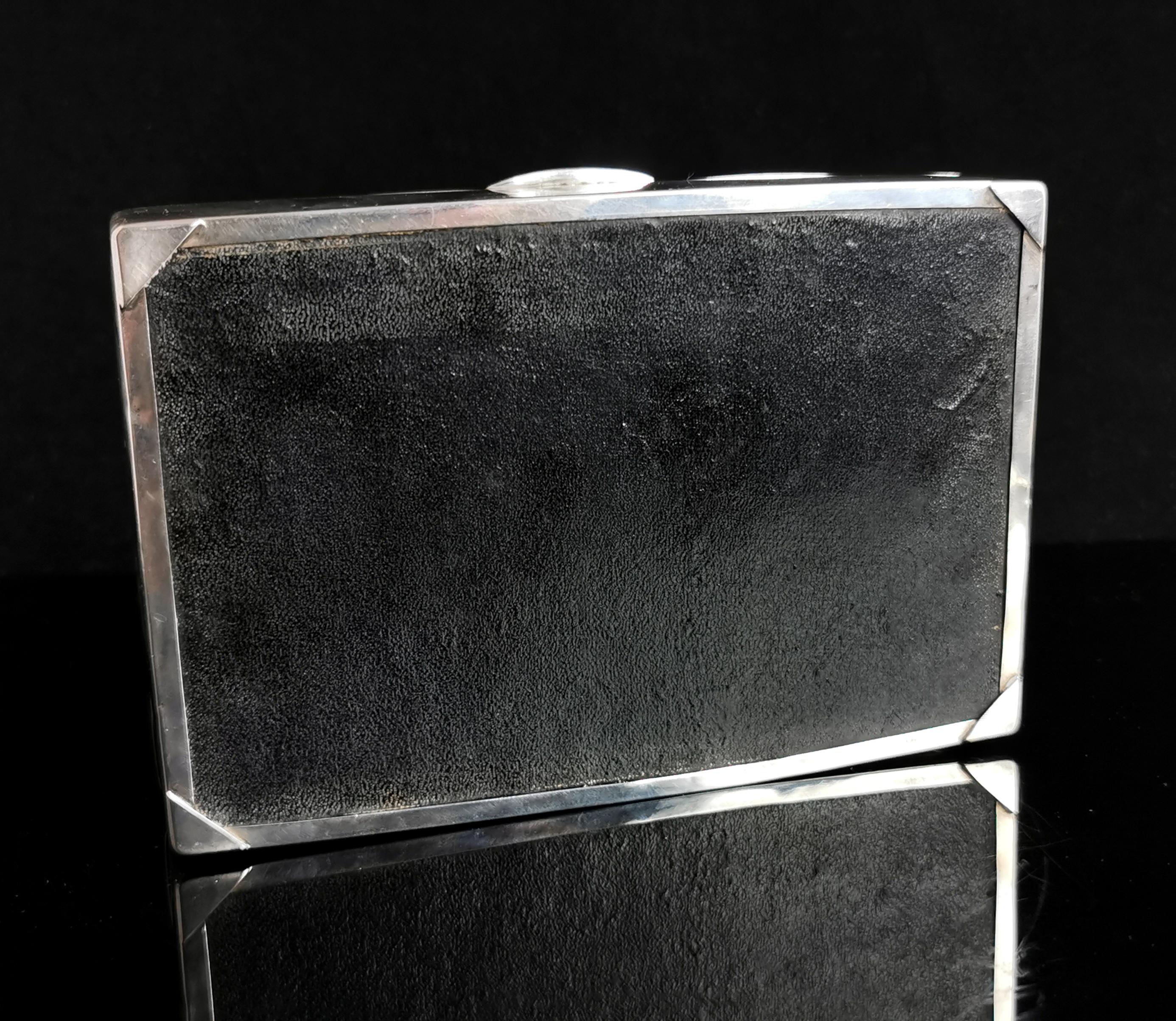 Boîte à cigarettes vintage en argent sterling des années 1930, design Sun Ray 8