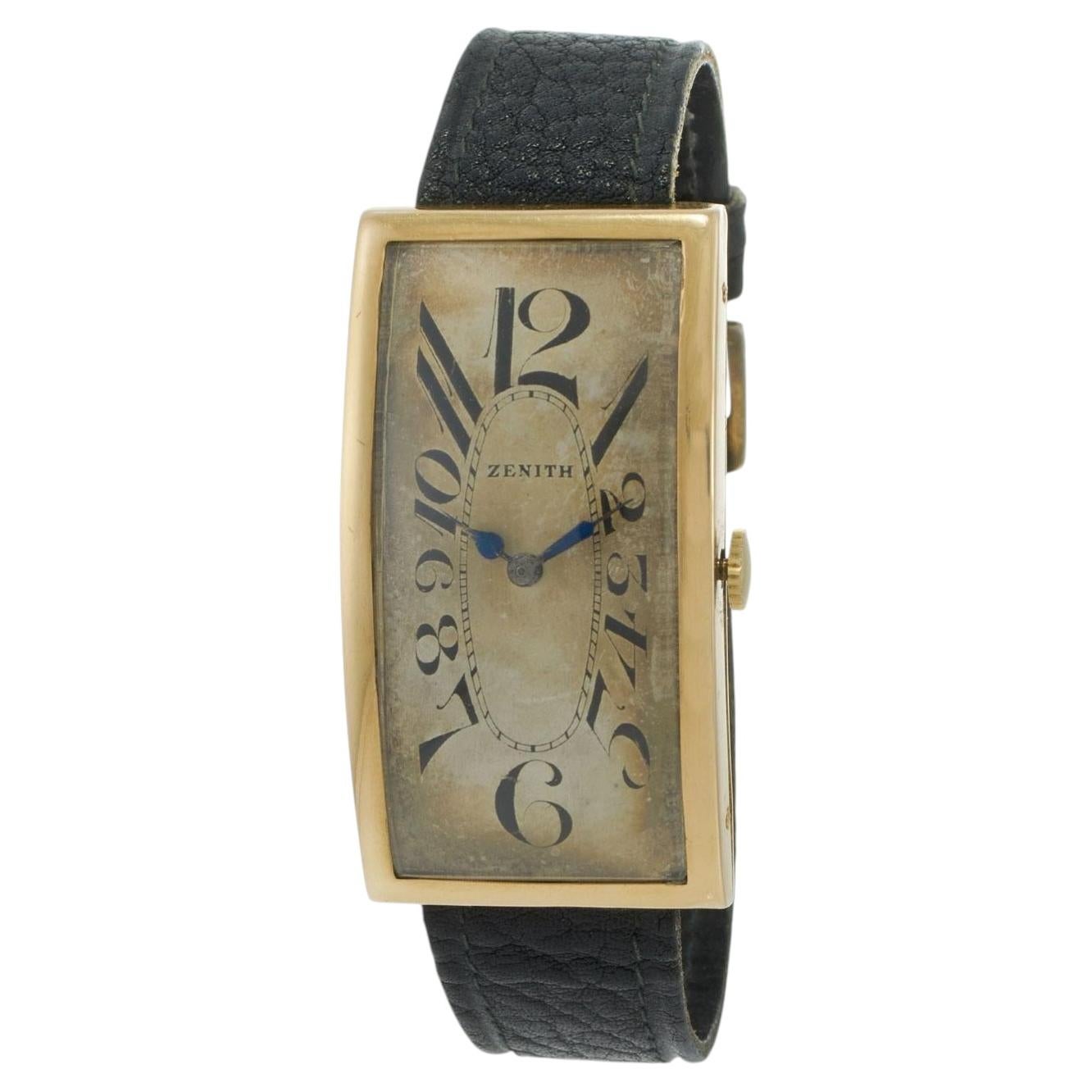 Zenith Jumbo des années 1930, en or 18 carats, cadran Art déco rectangulaire incurvé