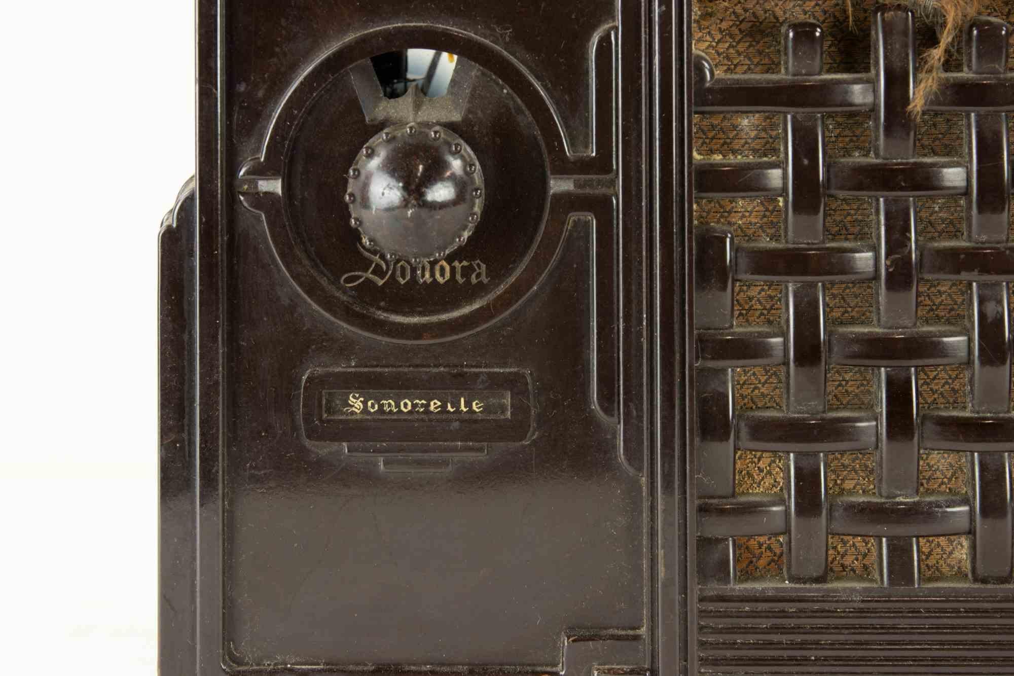 Radio Sonora Sonorette Vintage.

1ª Serie 1934.

Buen estado.