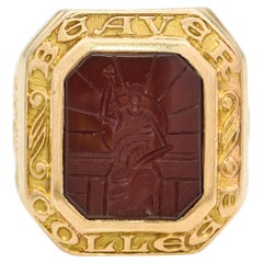 Vintage 1936 Jostens 10k Gold Beaver College Intaglio Ring
