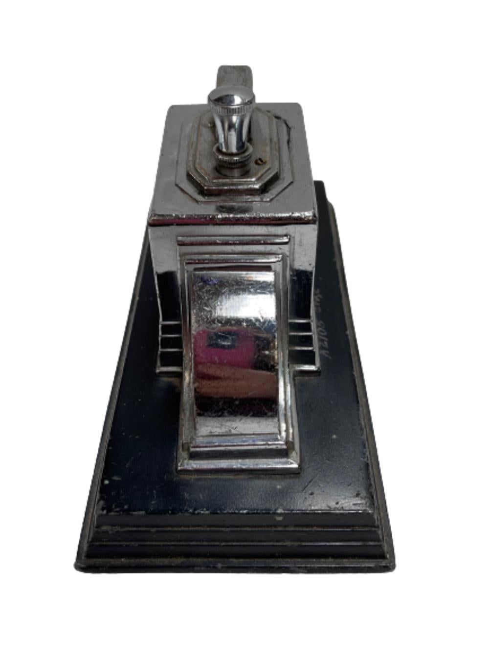1938 compact lighter