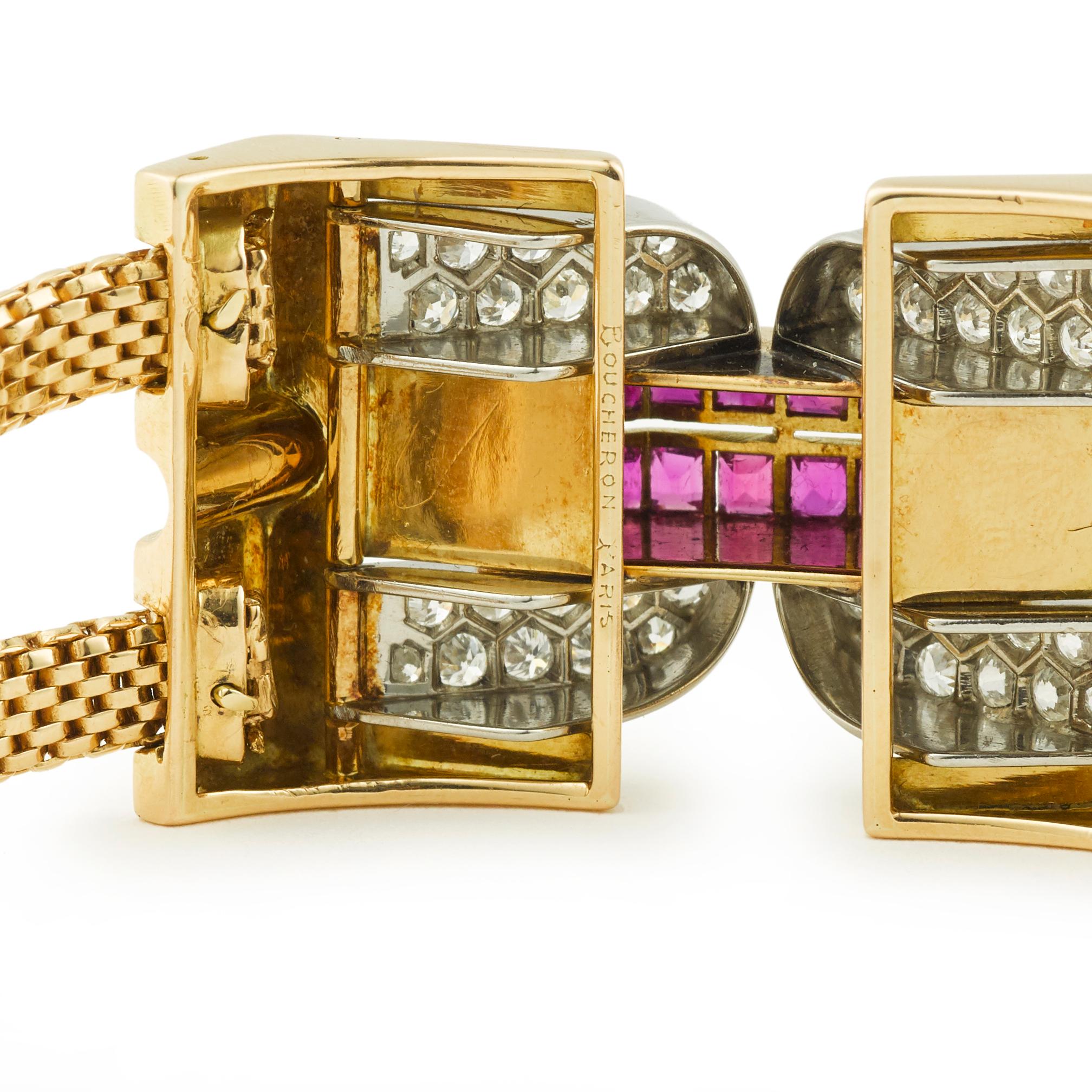 Vintage 1940 Boucheron Diamonds Ruby 18 Karat and Platinum Secret Wristwatch In Excellent Condition In Paris, FR