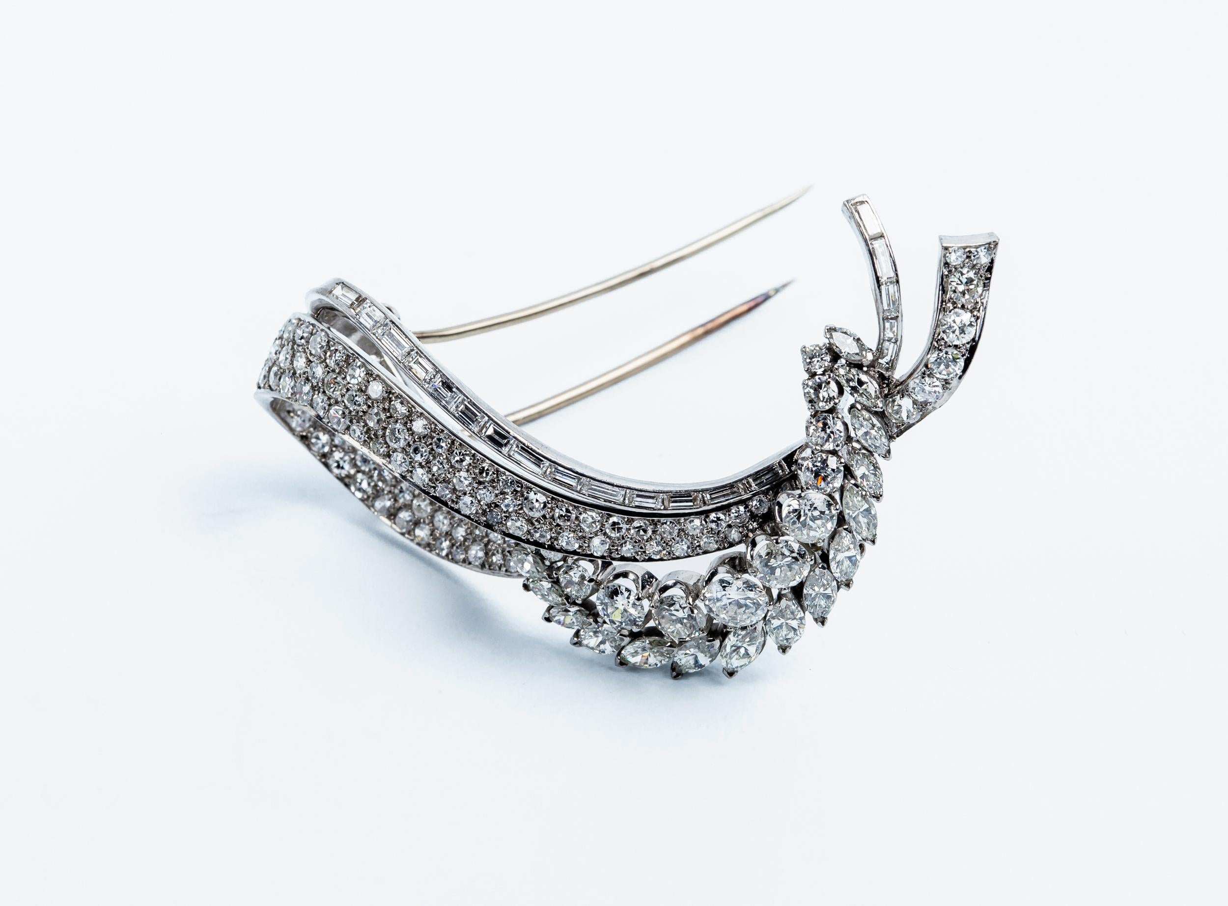 Diseño de arpa de broche con diamantes de talla antigua de la década de 1940 con un total de 8 ct de diamantes en Bueno estado para la venta en Bilbao, ES