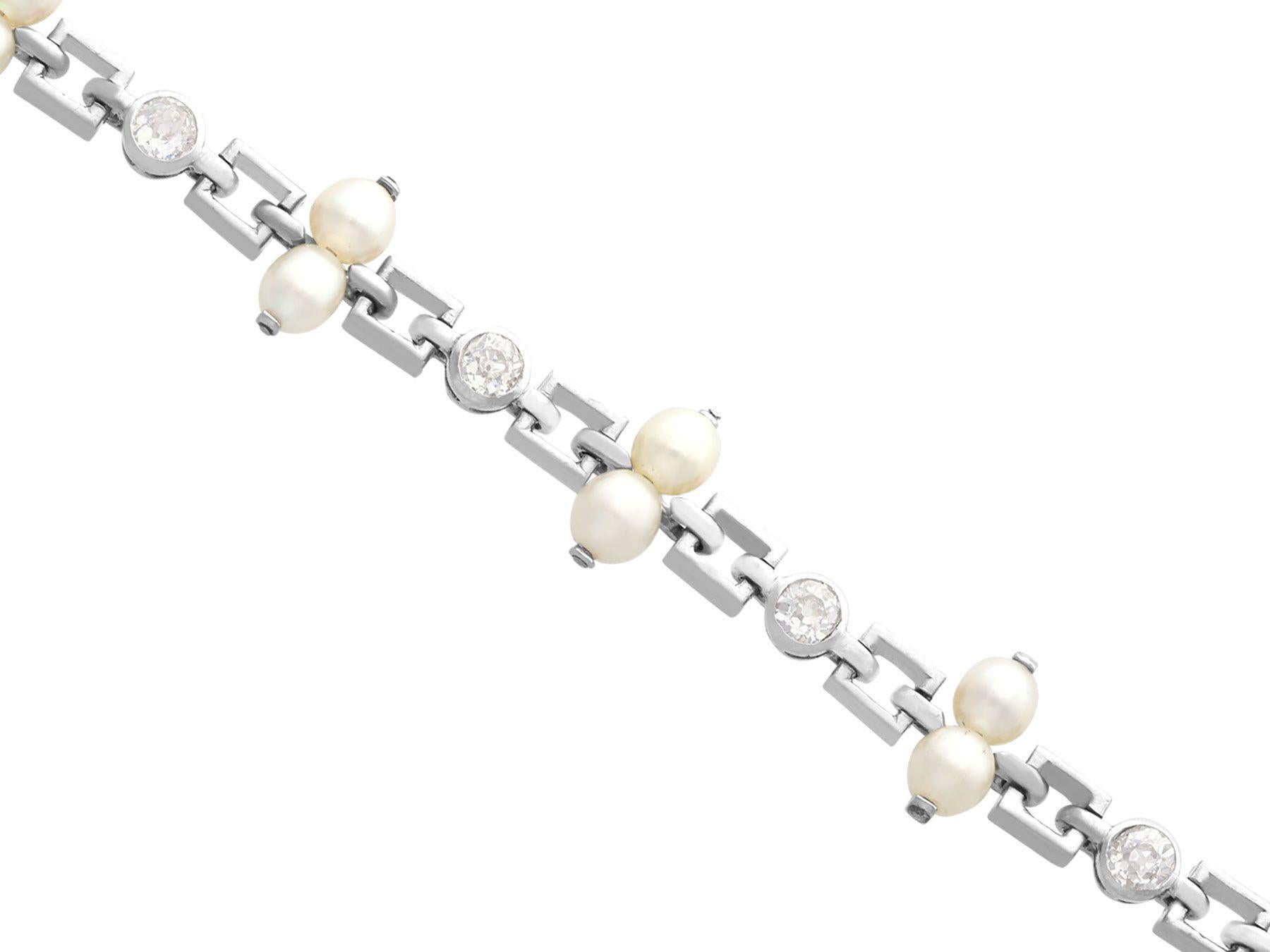 An exceptional, fine and impressive vintage 0.82 carat diamond and natural pearl, platinum bracelet in the Art Deco style; part of our diverse vintage jewellery and estate jewelry collections.

This exceptional, fine and impressive vintage pearl and