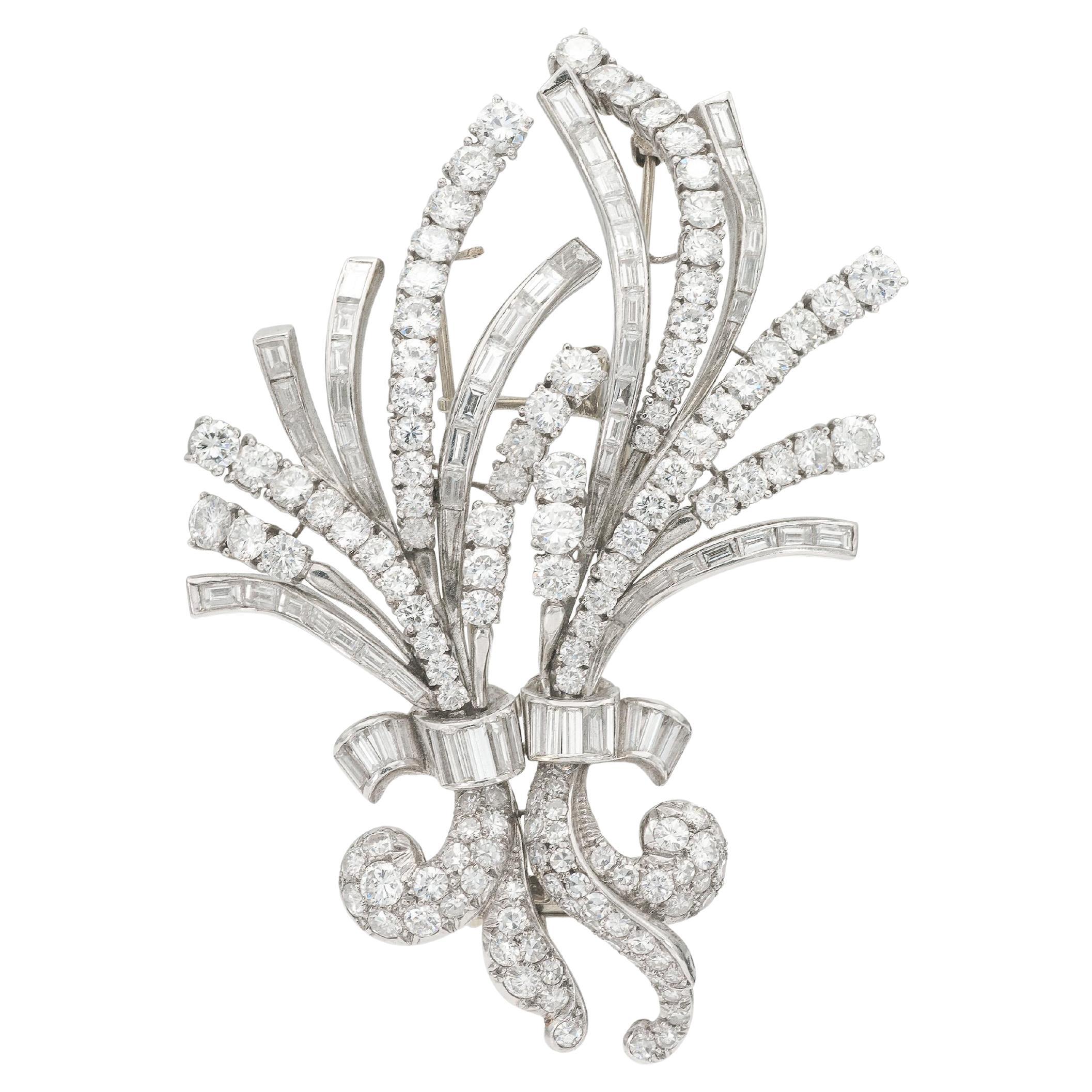 Vintage 1940s 14.00 Carat Diamond Double Clip Brooch