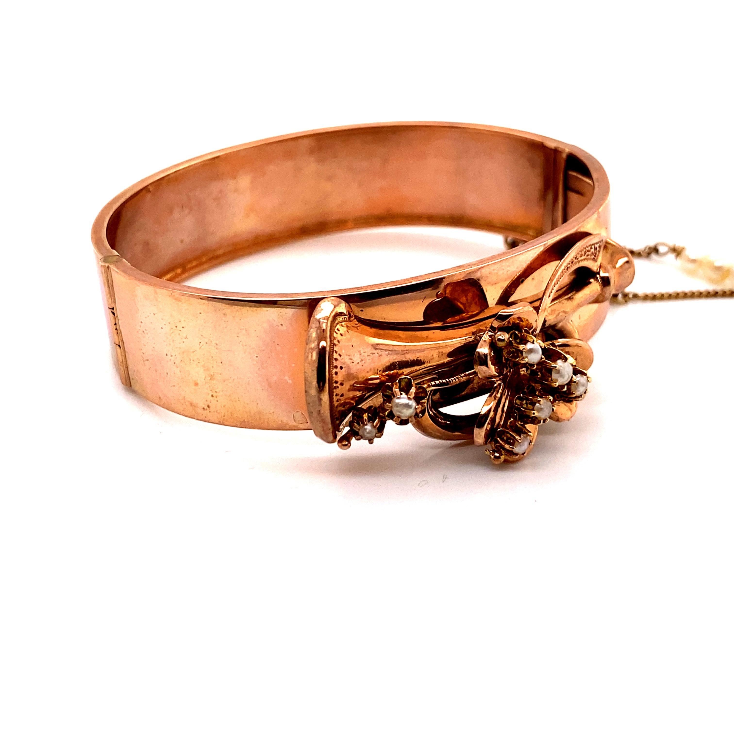 Women's Vintage 1940's 14K Rose Gold Retro Bangle Bracelet with Trumpet Design For Sale