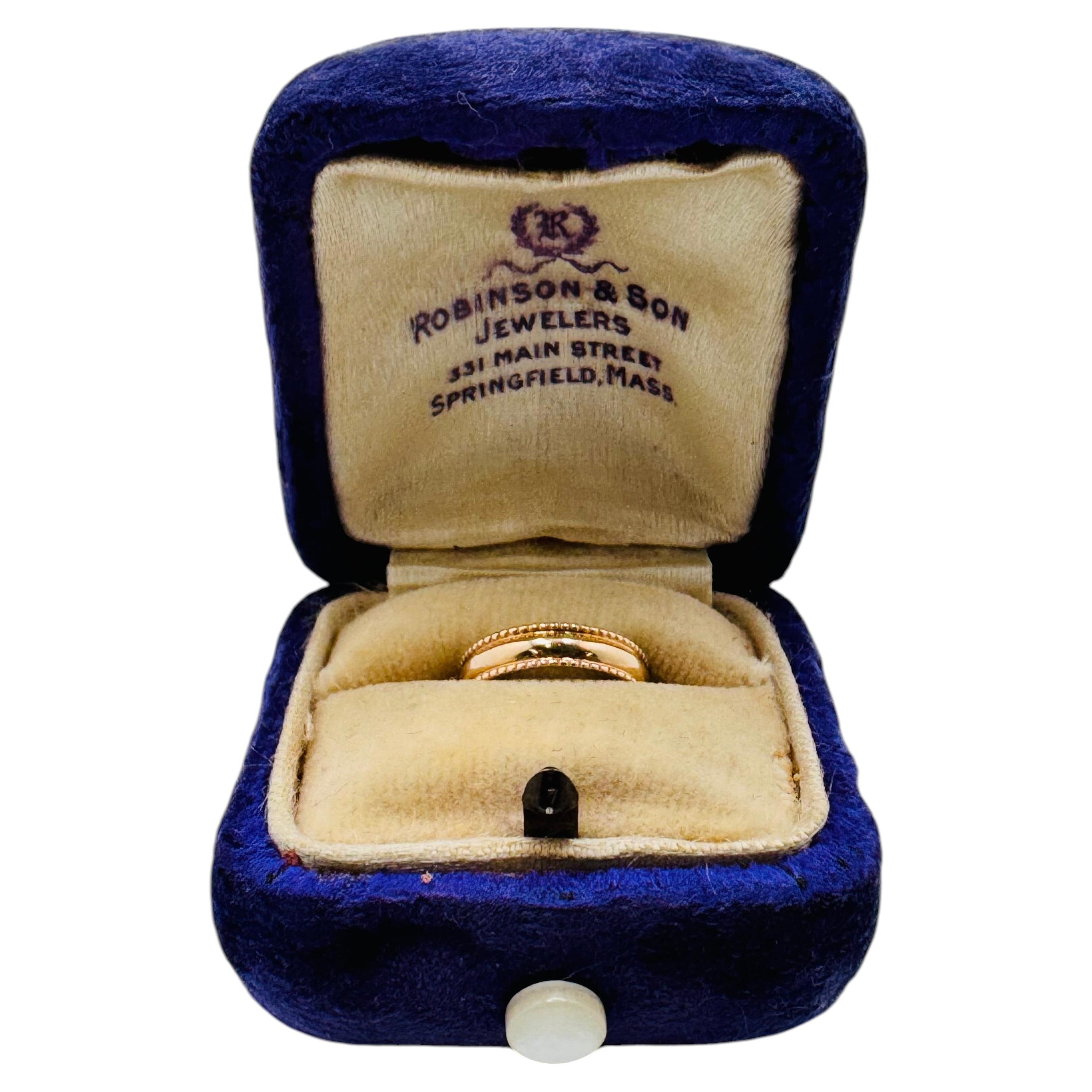 Vintage 1940s 14K Yellow Gold Milgrain Baby Ring with Original Purple Box For Sale