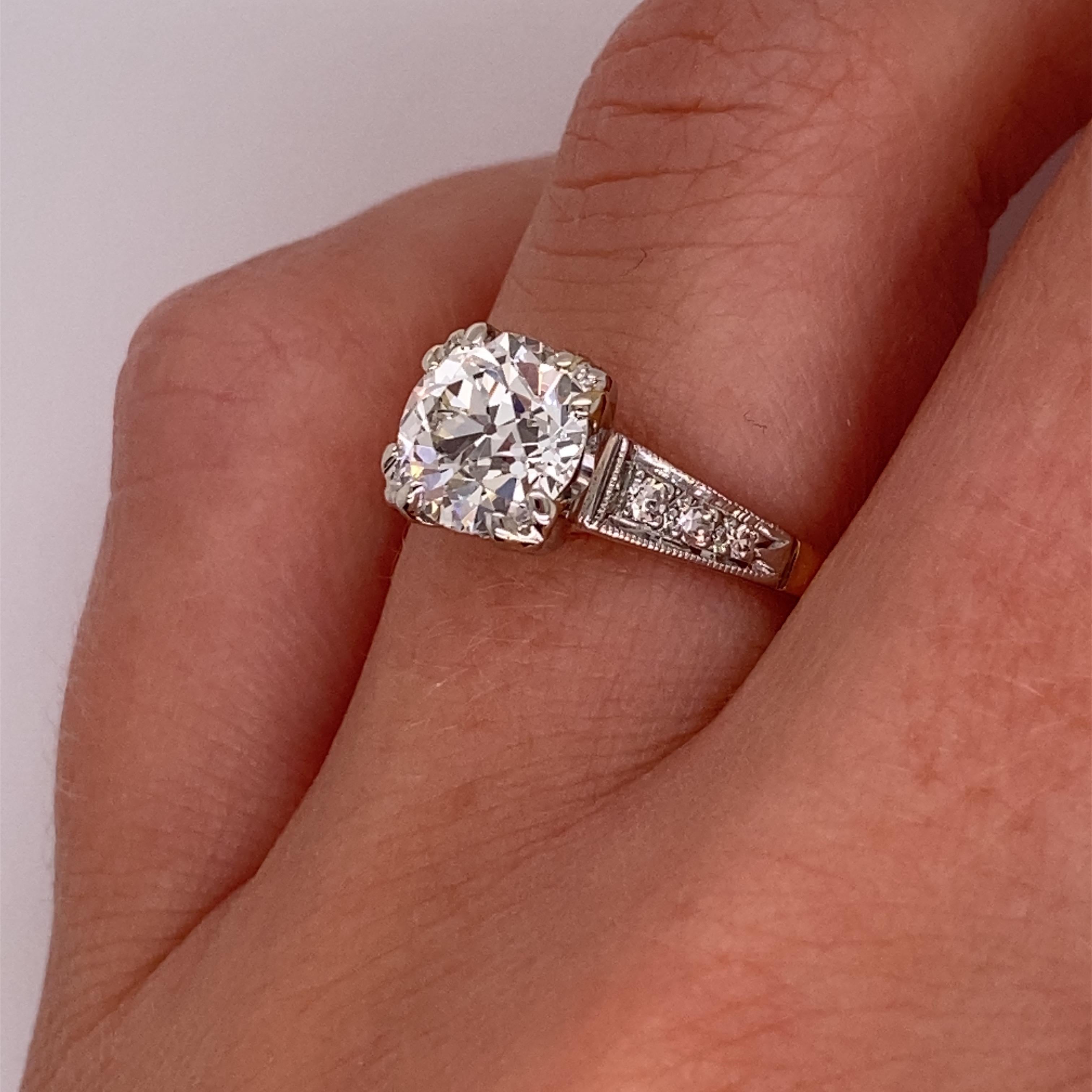 1940s 14 Karat Yellow Gold and Platinum 1.56 Carat European Cut Diamond Ring For Sale 4