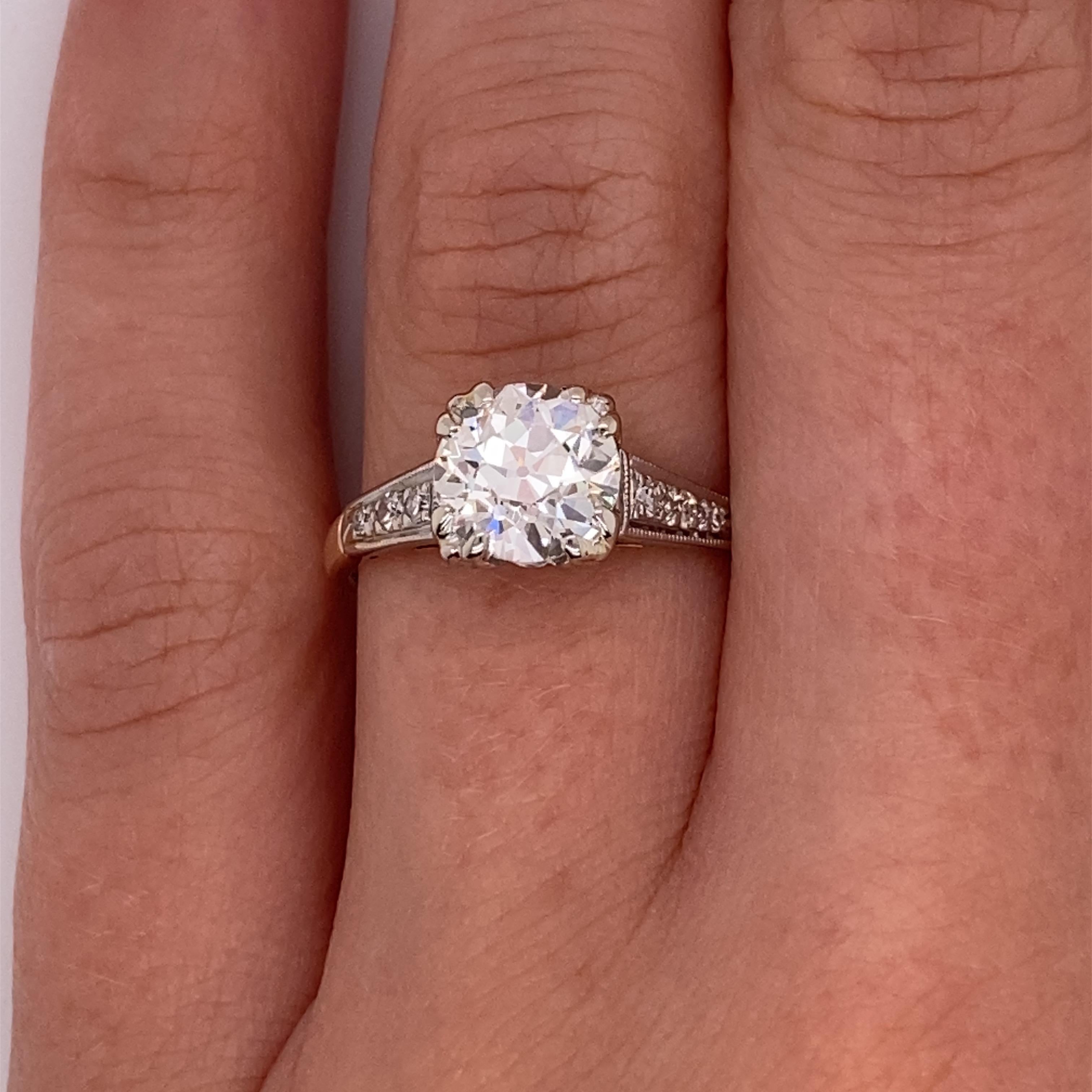 1940s 14 Karat Yellow Gold and Platinum 1.56 Carat European Cut Diamond Ring For Sale 5