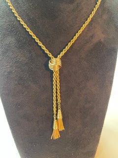 Vintage 1940s 15 Karat Yellow Gold Rope Tassel Necklace.