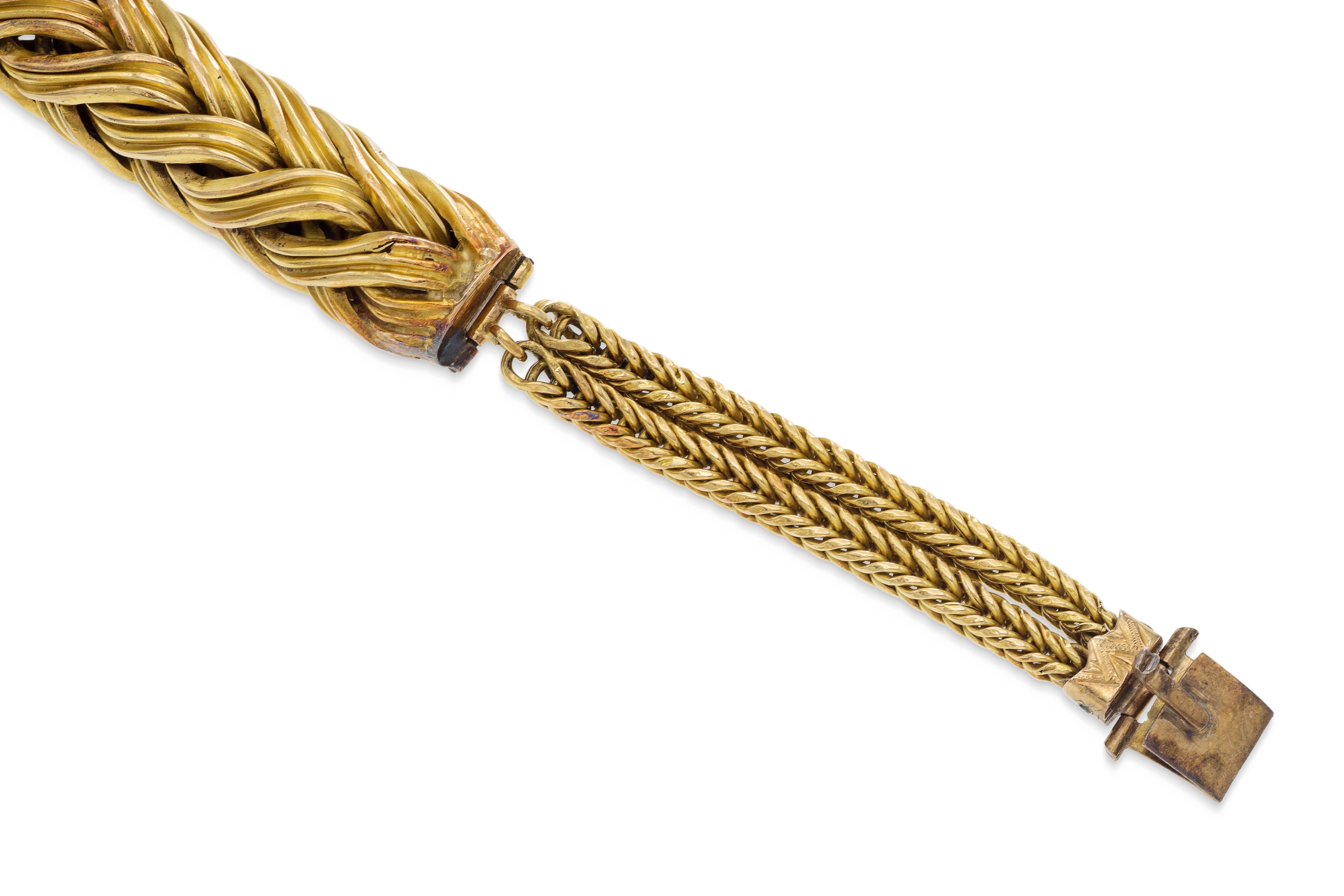 Vintage 1940er Jahre 15,00 Karat Cabochon Smaragd und geflochtene Gold-Armband im Zustand „Gut“ im Angebot in New York, NY