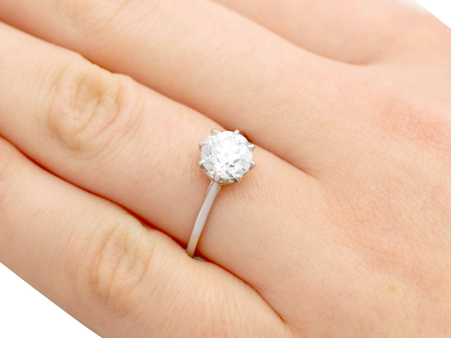 Women's Vintage 1940s 1.55 Carat Diamond and Platinum Solitaire Engagement Ring
