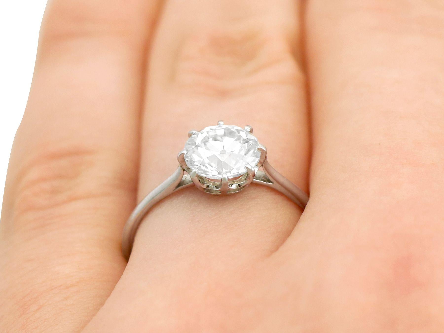 Vintage 1940s 1.55 Carat Diamond and Platinum Solitaire Engagement Ring 1
