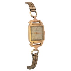 Vintage 1940s 18 Karat Gold Movado Mechanical Ladies Cocktail Watch