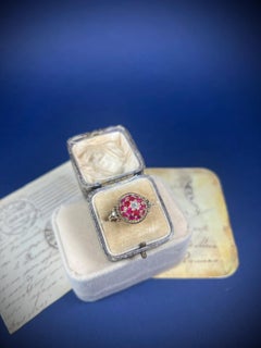 Vintage 1940’s 18ct Gold Ruby & Diamond Bombe Ring