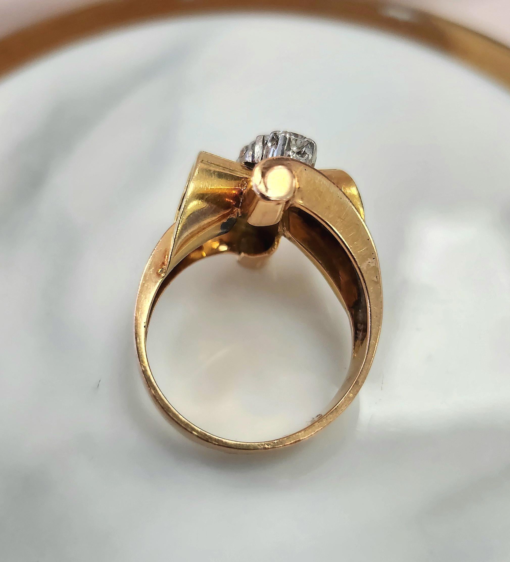 Vintage 1940s 18K Rose Gold Cocktail Ring mit Old European Cut Diamanten (Alteuropäischer Schliff) im Angebot