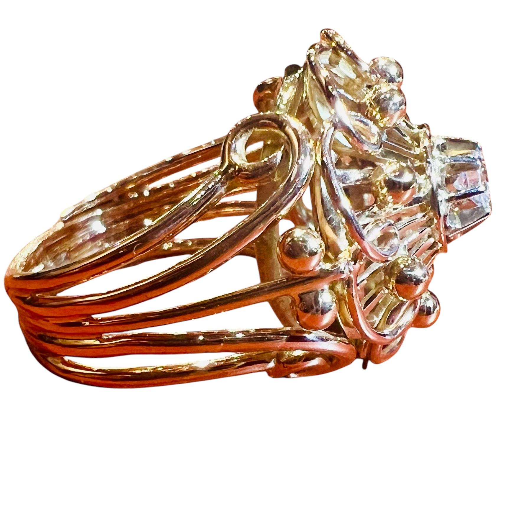 Vintage 1940s 18K Yellow Gold Diamond Ring en venta 9